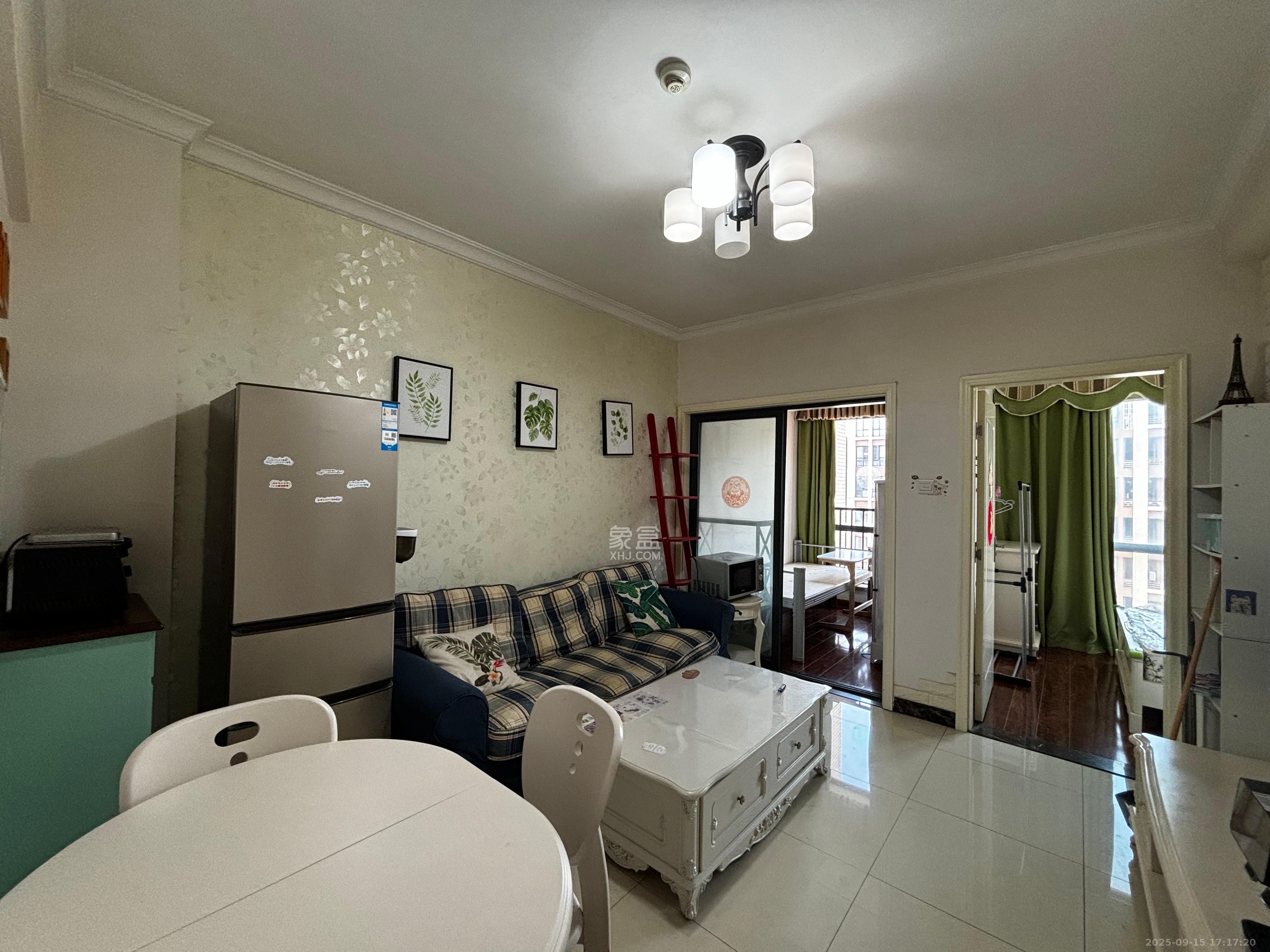 中建芙蓉工社 2室1厅1卫 1600.0元/月 中建芙蓉工社 2室1厅1卫 1600.0元/月室内图