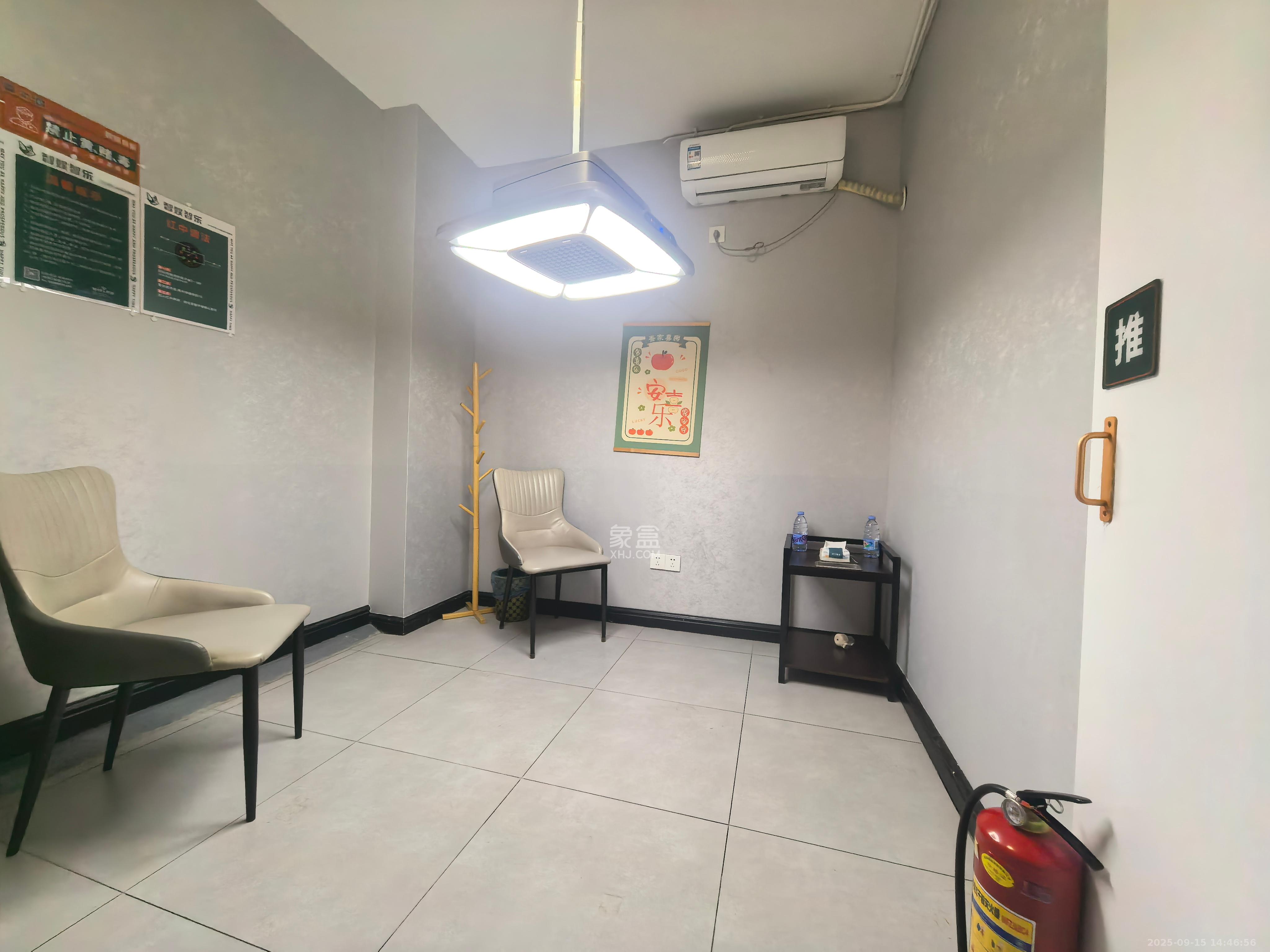 兴威名座  3室2厅1卫    4200.0元/月室内图