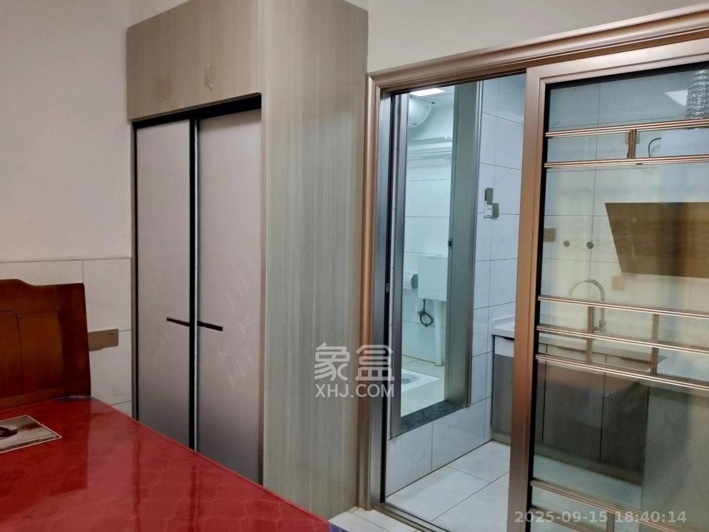 和康园小区  1室0厅1卫    1000.0元/月室内图