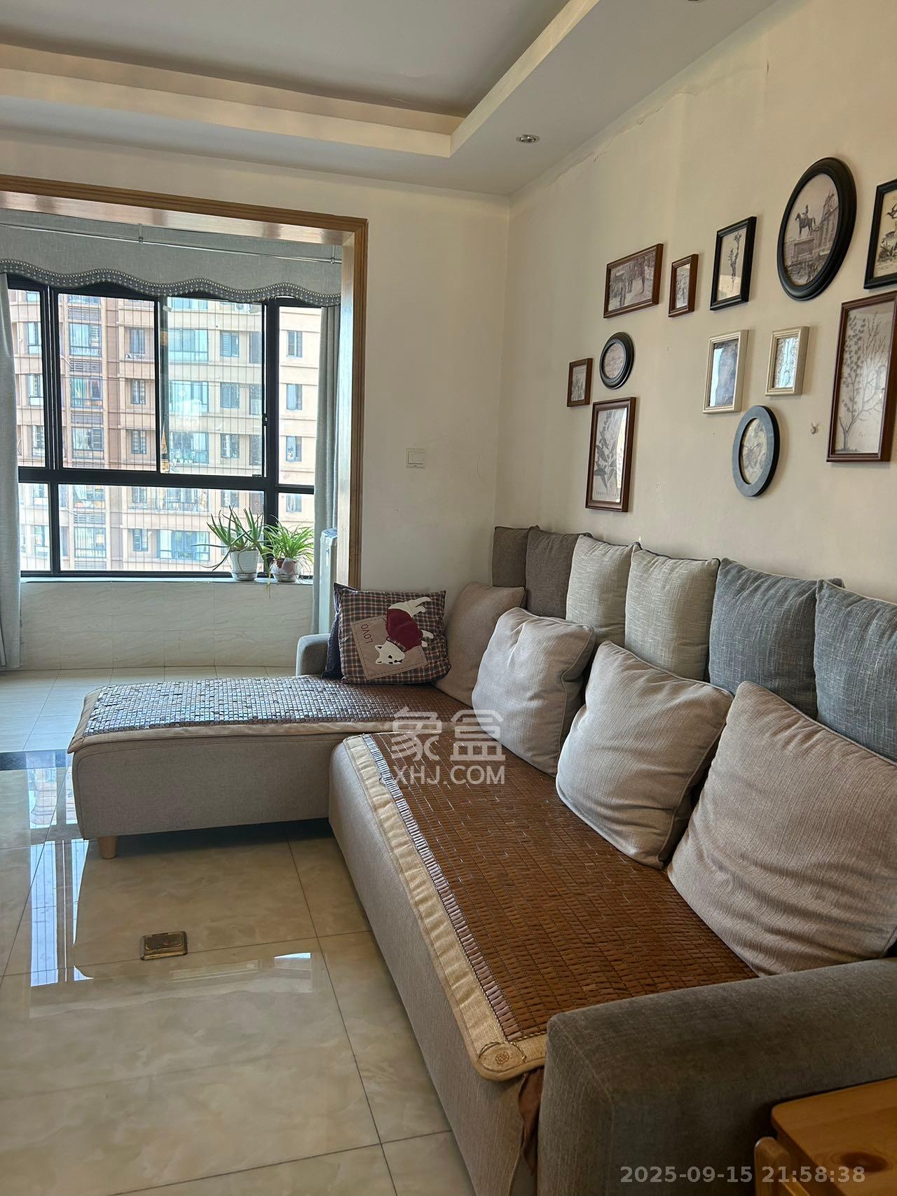 五矿万境水岸一期(万境水岸嘉苑) 3室2厅1卫 2400.0元/月 五矿万境水岸一期(万境水岸嘉苑) 3室2厅1卫 2400.0元/月室内图