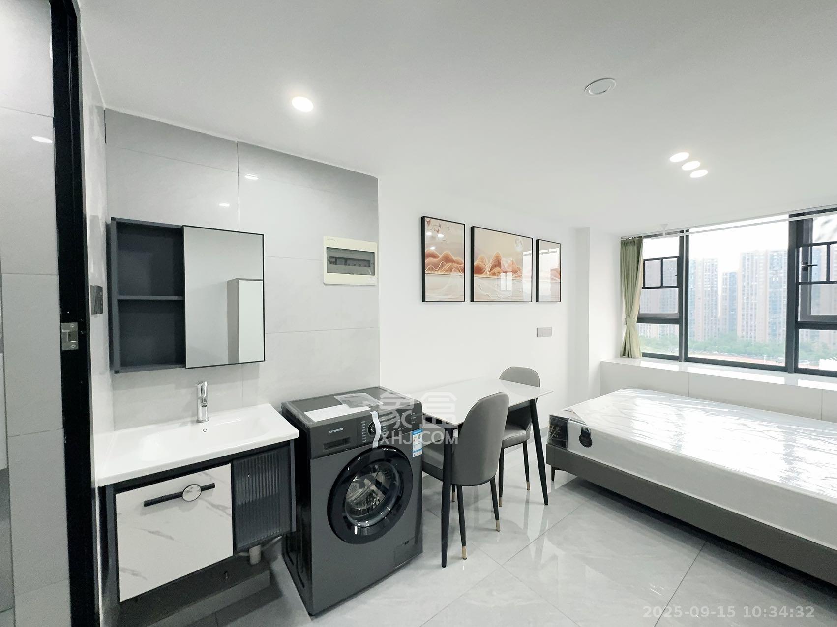 恒伟星中心 1室1厅1卫 1400.0元/月 恒伟星中心 1室1厅1卫 1400.0元/月室内图