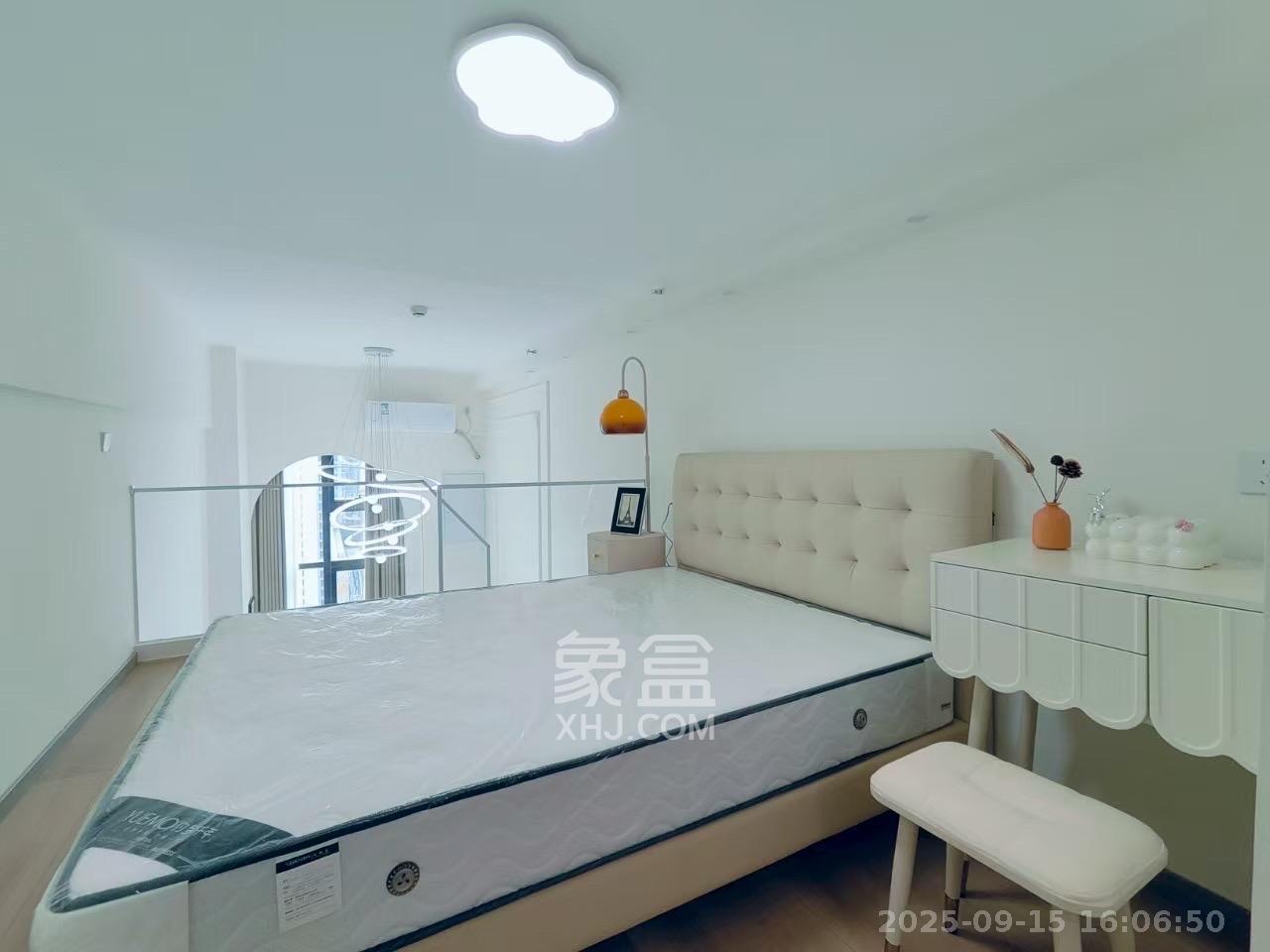 珠江花城好世界 1室1厅1卫 2100.0元/月 珠江花城好世界 1室1厅1卫 2100.0元/月室内图