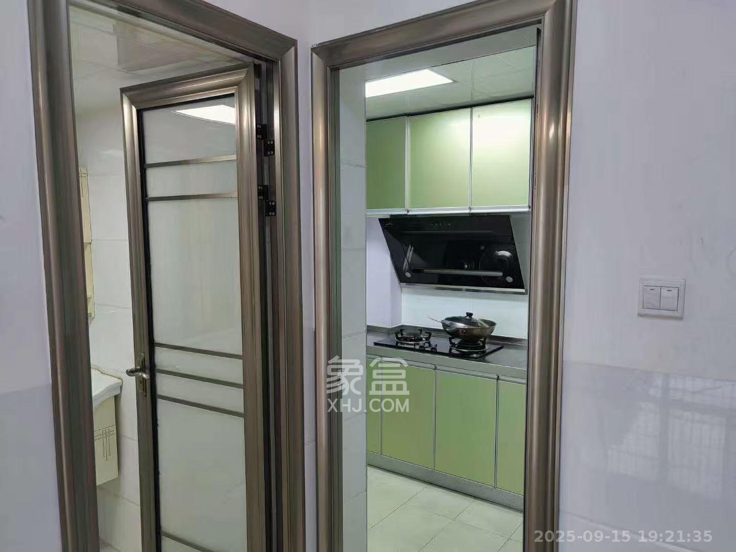 东屯渡高层安置小区  1室1厅1卫   2100.00元/月室内图