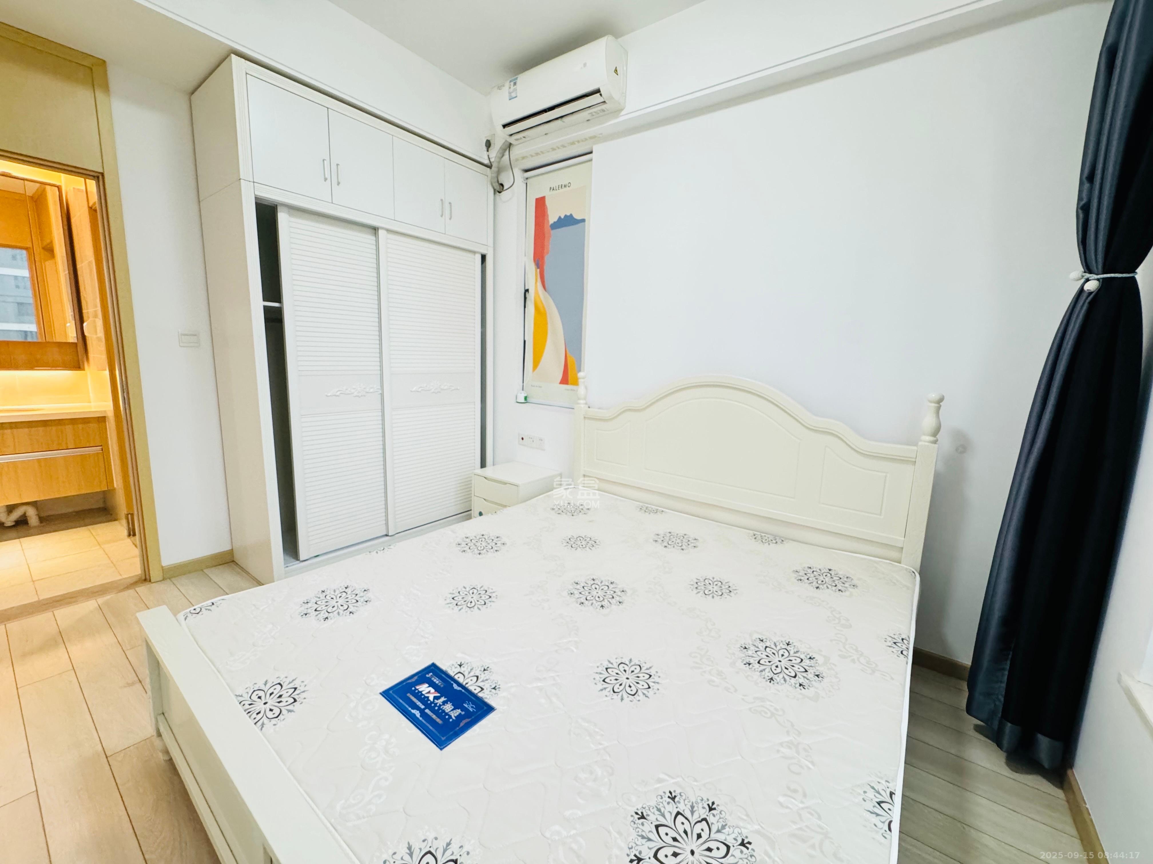 启迪协信中心  2室2厅1卫    2200.0元/月 启迪协信中心  2室2厅1卫    2200.0元/月室内图