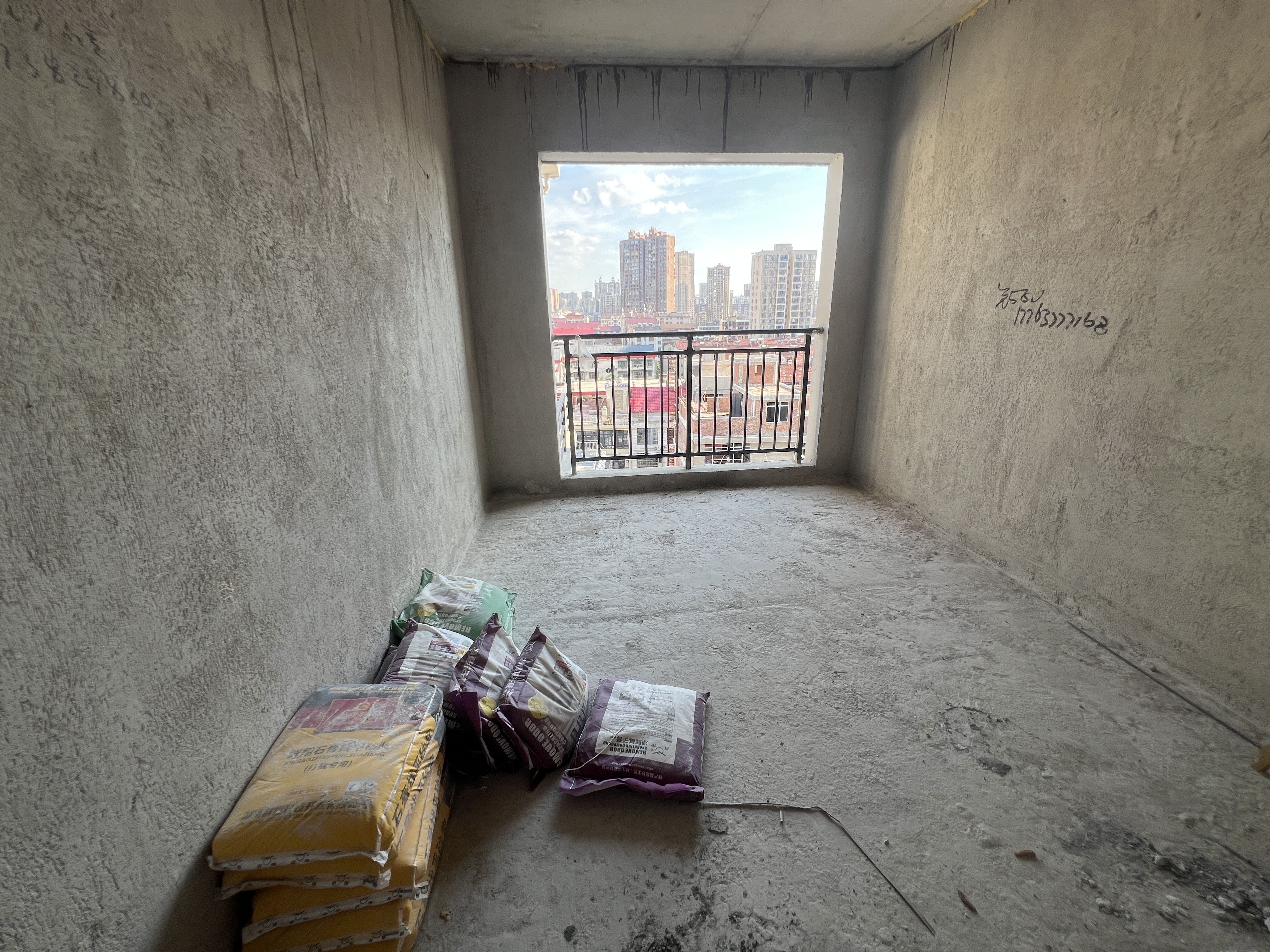 悦邻里 1室0厅0卫 63.8万 悦邻里 1室0厅0卫 63.8万客厅