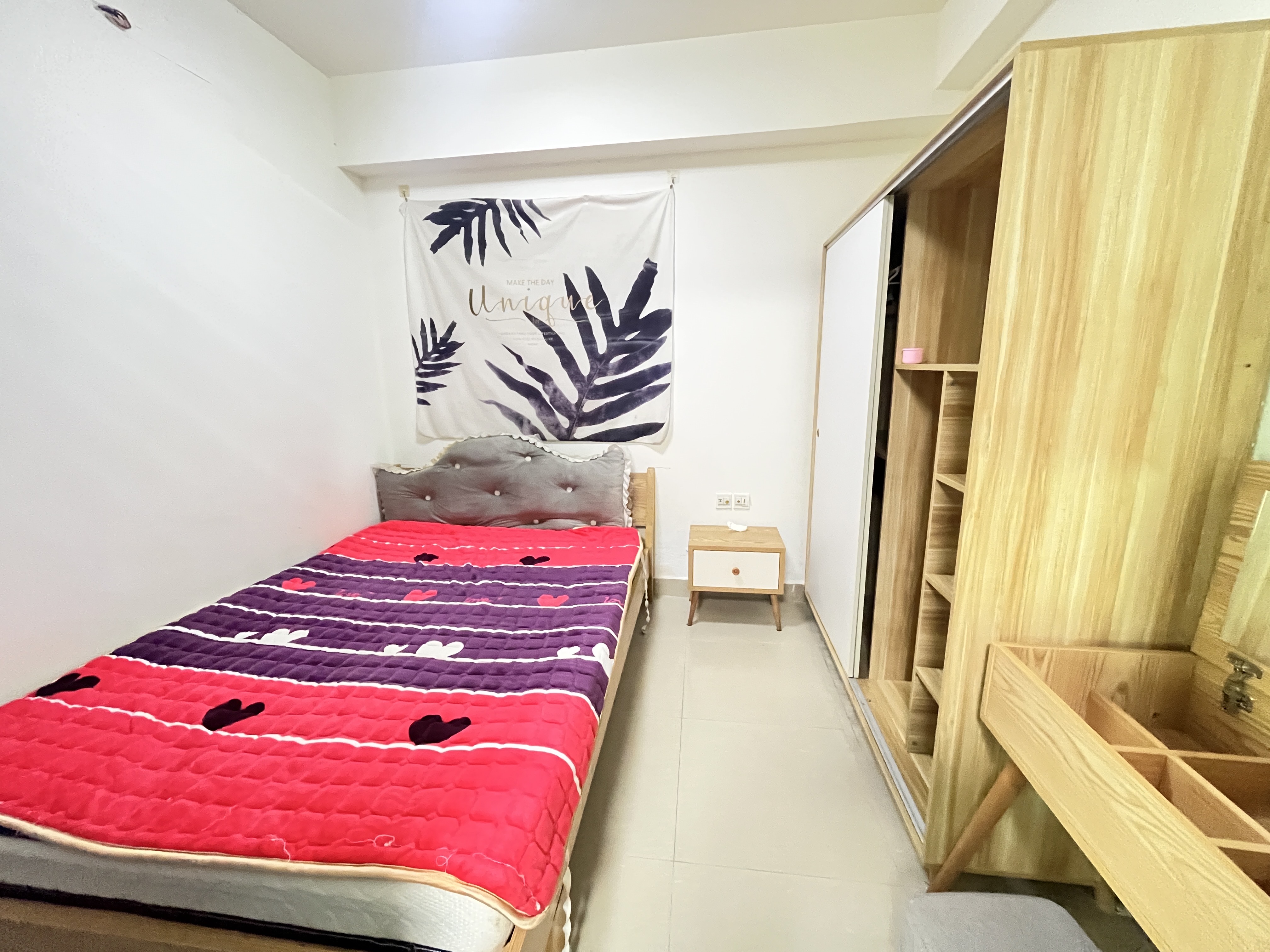 金银广场 1室0厅1卫 1600.0元/月 金银广场 1室0厅1卫 1600.0元/月室内图