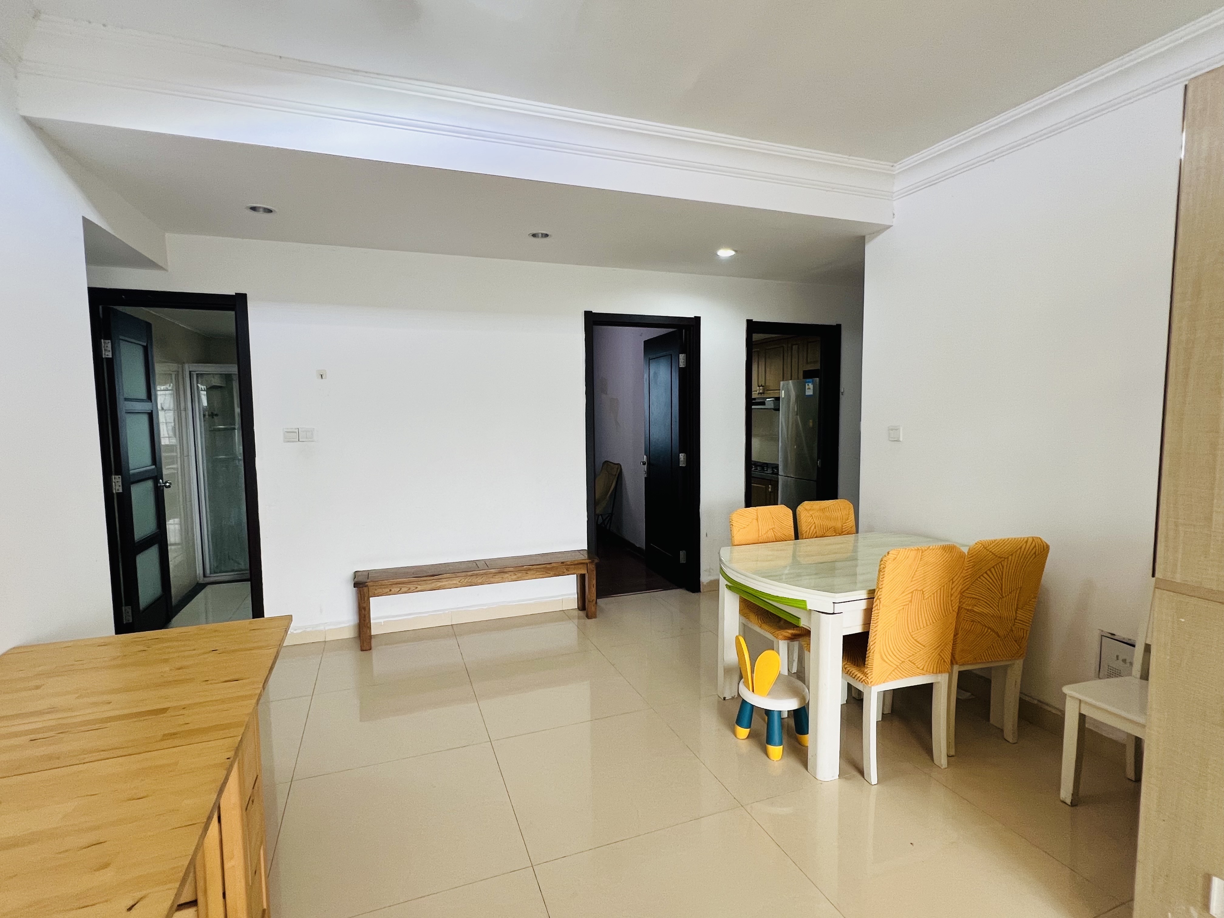 碧桂园 3室2厅1卫 1800.0元/月 碧桂园 3室2厅1卫 1800.0元/月室内图