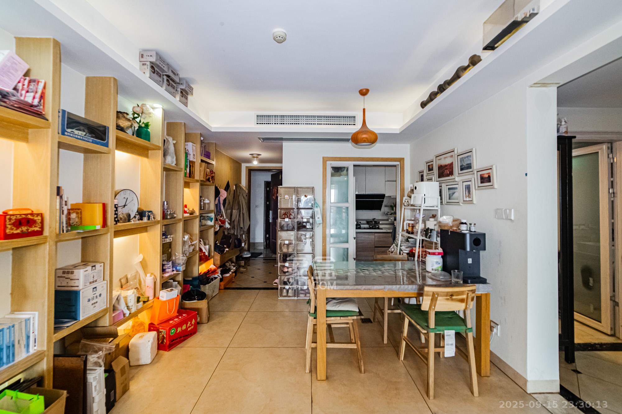 北辰三角洲D2区  3室2厅1卫    152.0万 北辰三角洲D2区  3室2厅1卫    152.0万客厅