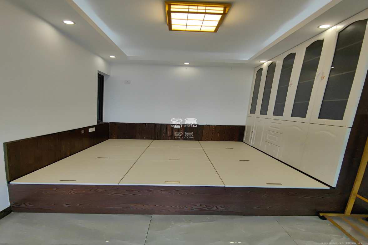 天祥水晶湾 4室2厅2卫 5000.0元/月 天祥水晶湾 4室2厅2卫 5000.0元/月室内图