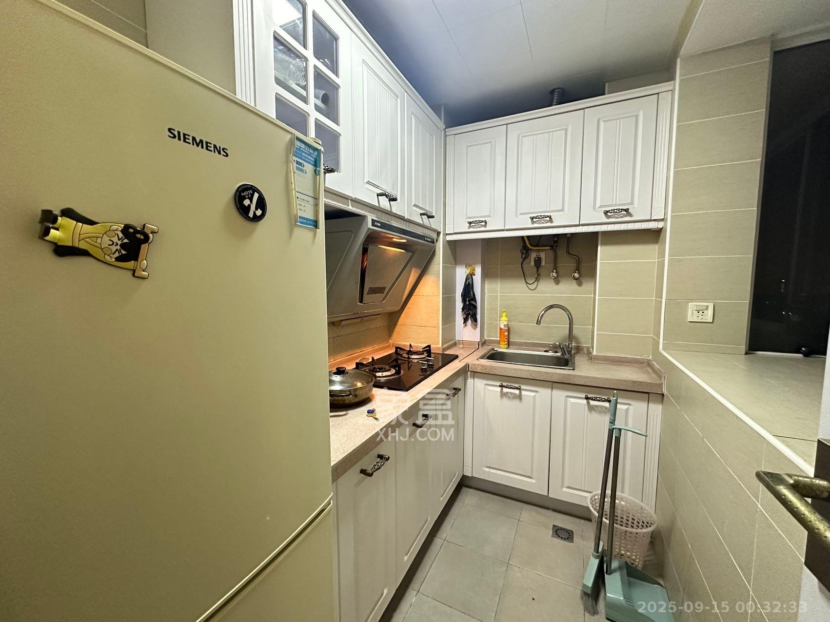 月湖兰庭  1室1厅1卫    1800.0元/月室内图