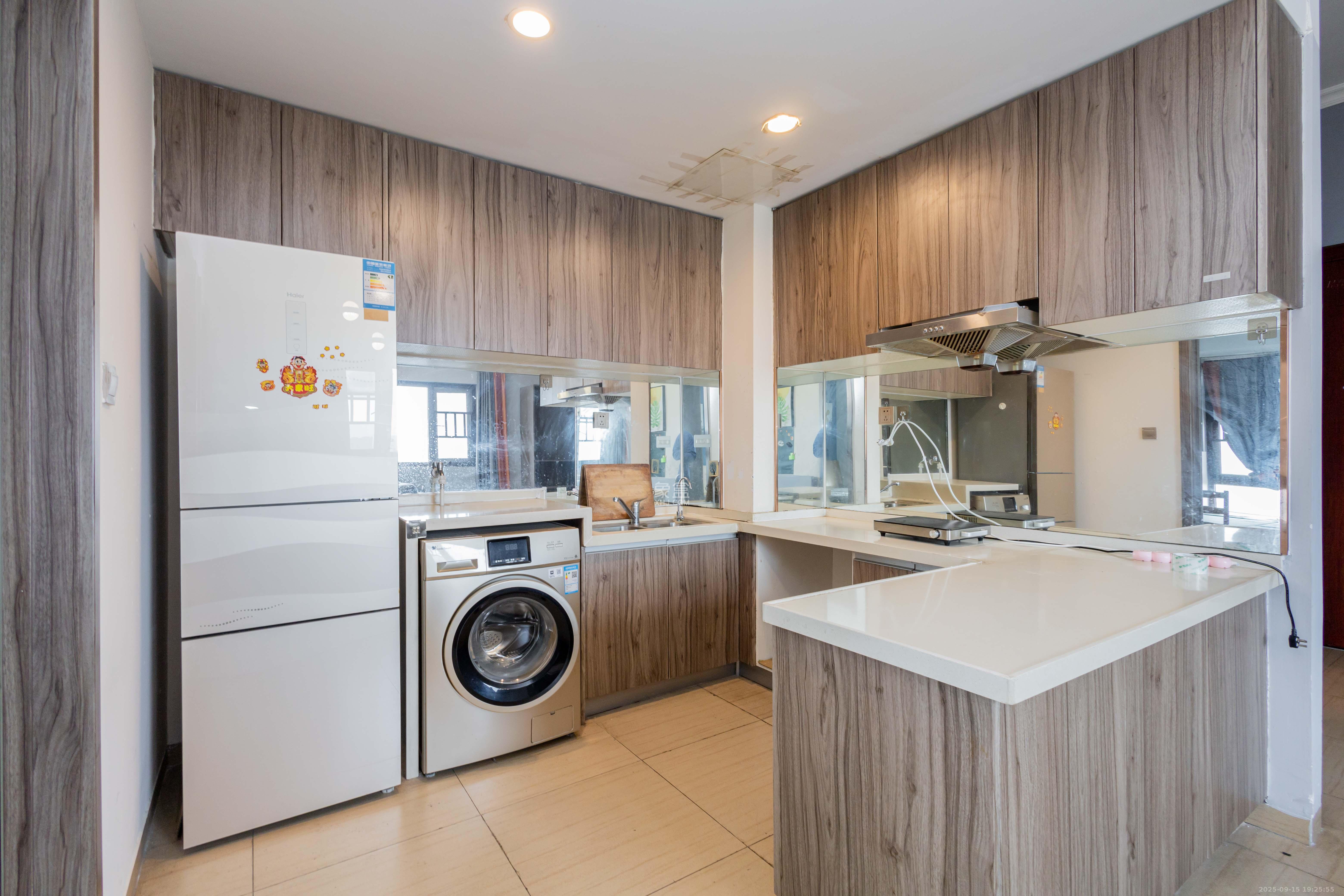 碧桂园星城首府 2室1厅1卫 2500.0元/月 碧桂园星城首府 2室1厅1卫 2500.0元/月室内图