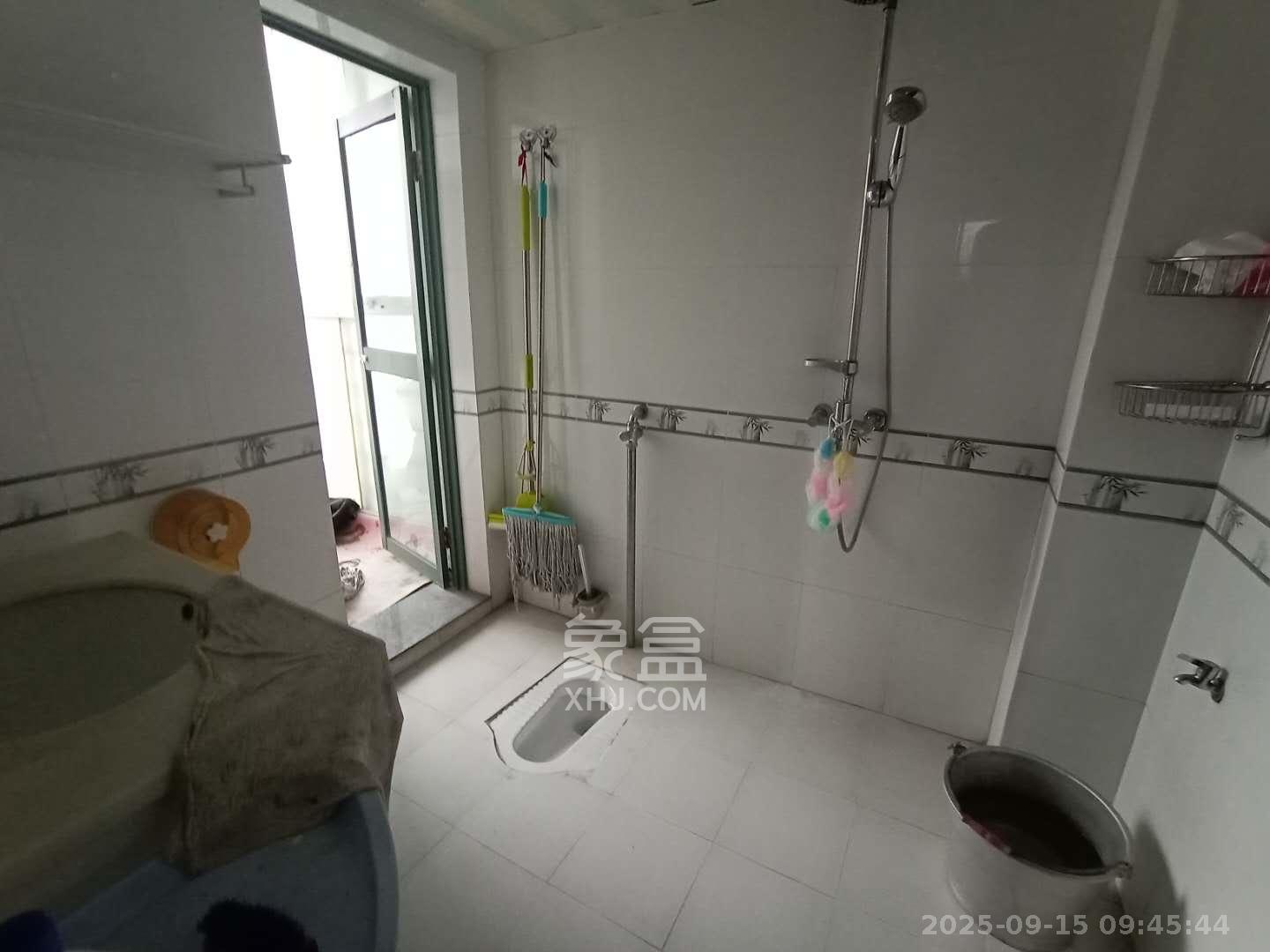 美林景园 3室2厅1卫 3200.0元/月 美林景园 3室2厅1卫 3200.0元/月室内图