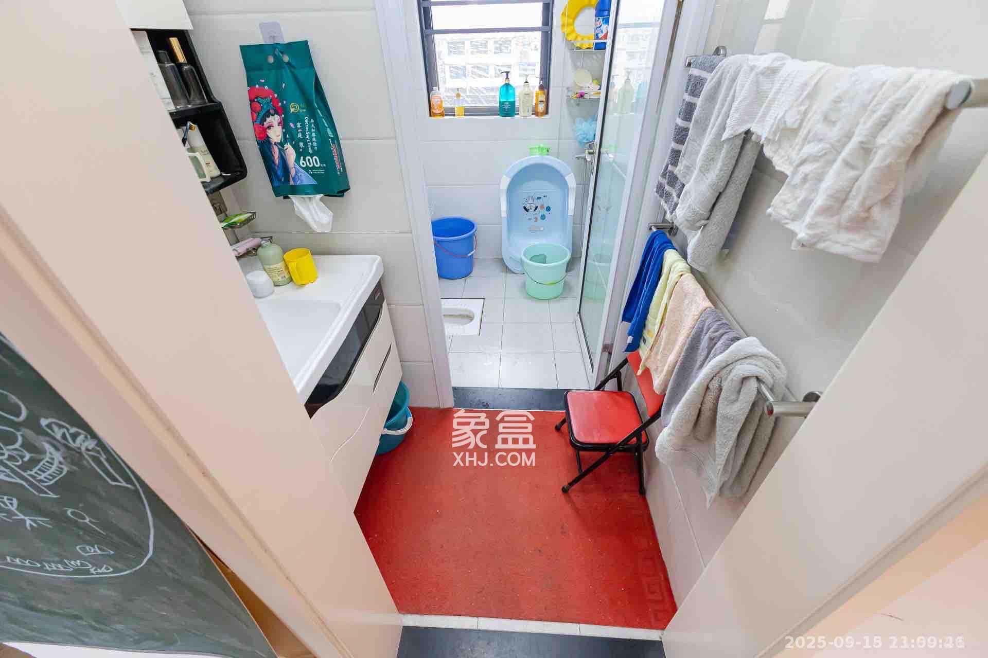 润和之悦（金泽园）  1室2厅1卫    2100.0元/月室内图