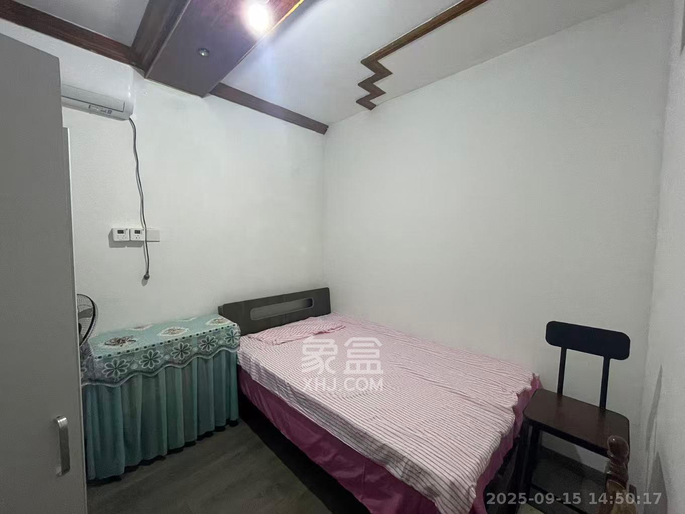 学宫街散盘  1室1厅1卫    599.0元/月 学宫街散盘  1室1厅1卫    599.0元/月室内图