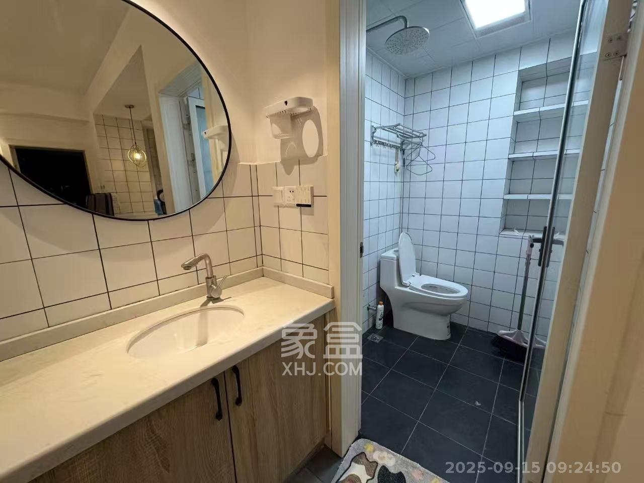 欧亚达国际广场 2室1厅1卫 2300.0元/月 欧亚达国际广场 2室1厅1卫 2300.0元/月室内图