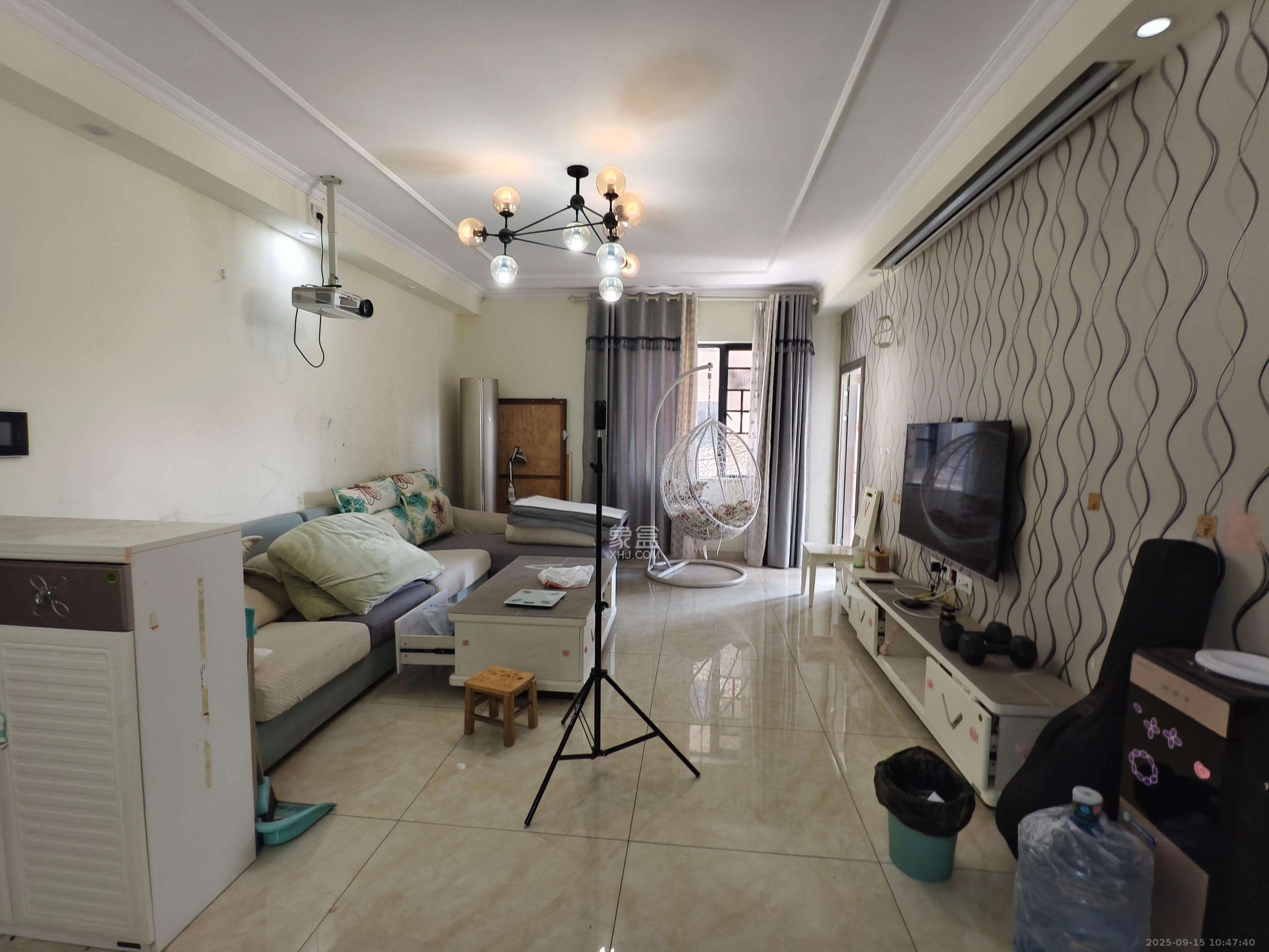 兴威帕克水岸 3室2厅2卫 2500.0元/月 兴威帕克水岸 3室2厅2卫 2500.0元/月室内图