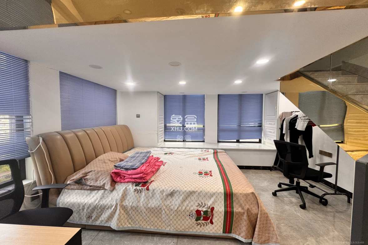 荣悦台 1室1厅1卫 2500.0元/月 荣悦台 1室1厅1卫 2500.0元/月室内图