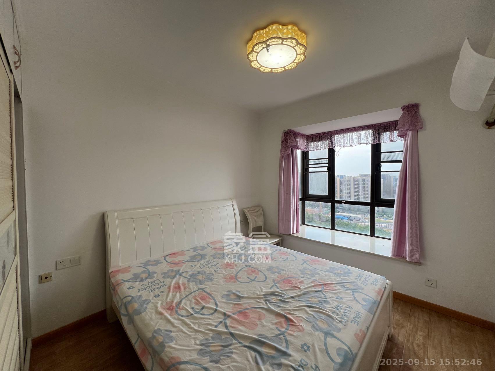 七里香榭  2室1厅1卫    1600.0元/月室内图