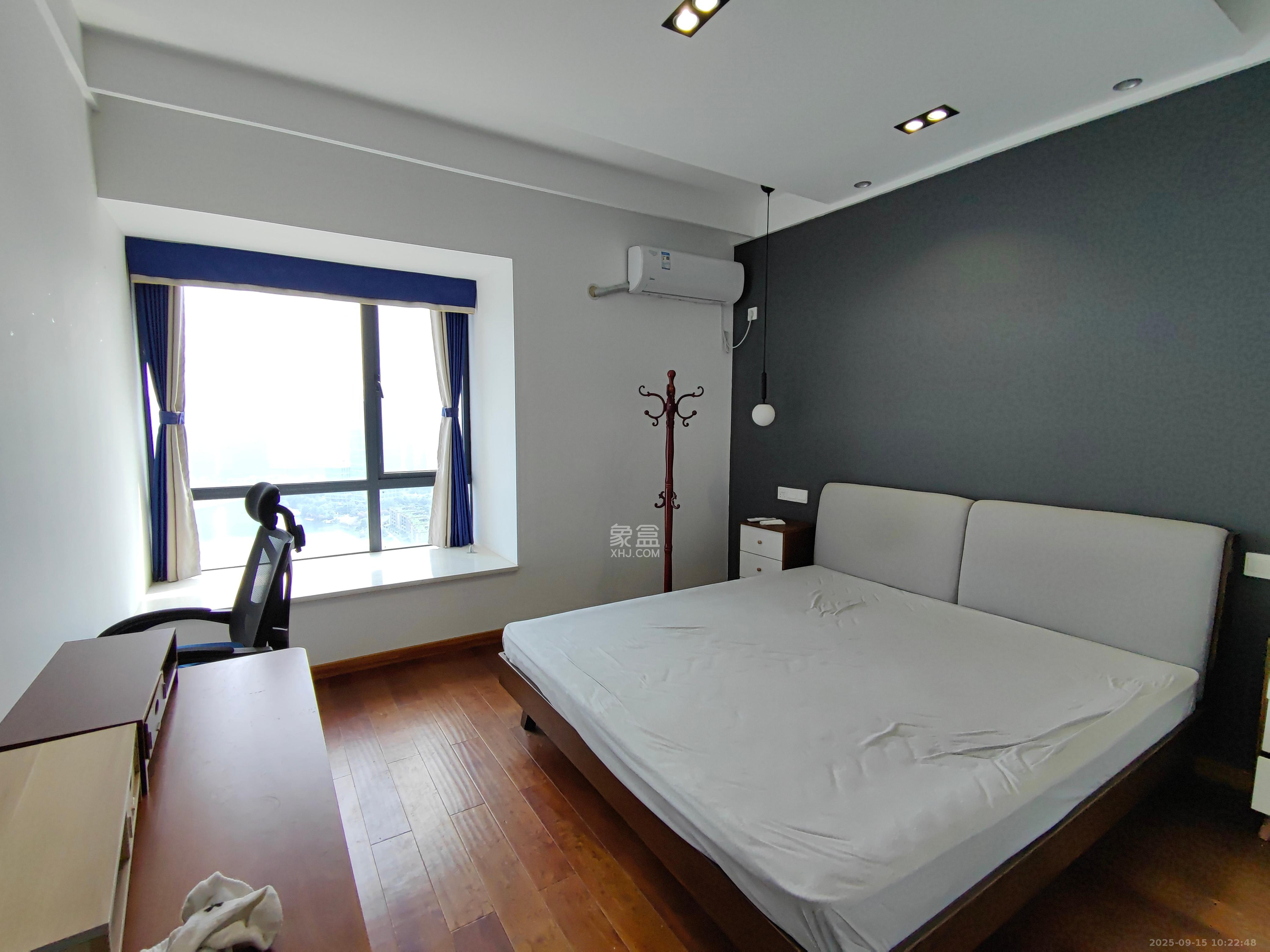 天祥水晶湾 4室2厅2卫 5000.0元/月 天祥水晶湾 4室2厅2卫 5000.0元/月室内图