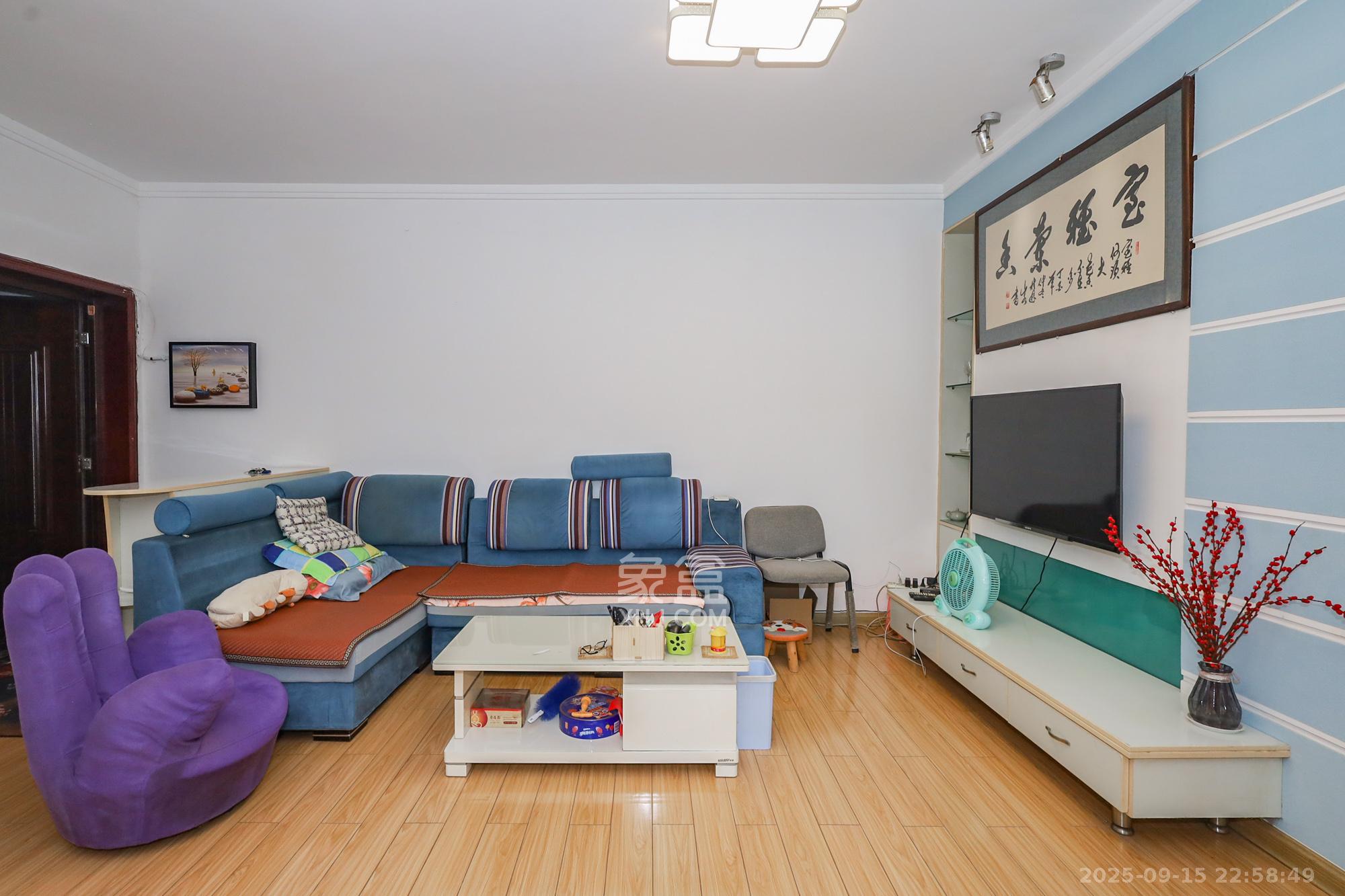 金麓西岸和苑  2室2厅1卫    63.0万 金麓西岸和苑  2室2厅1卫    63.0万