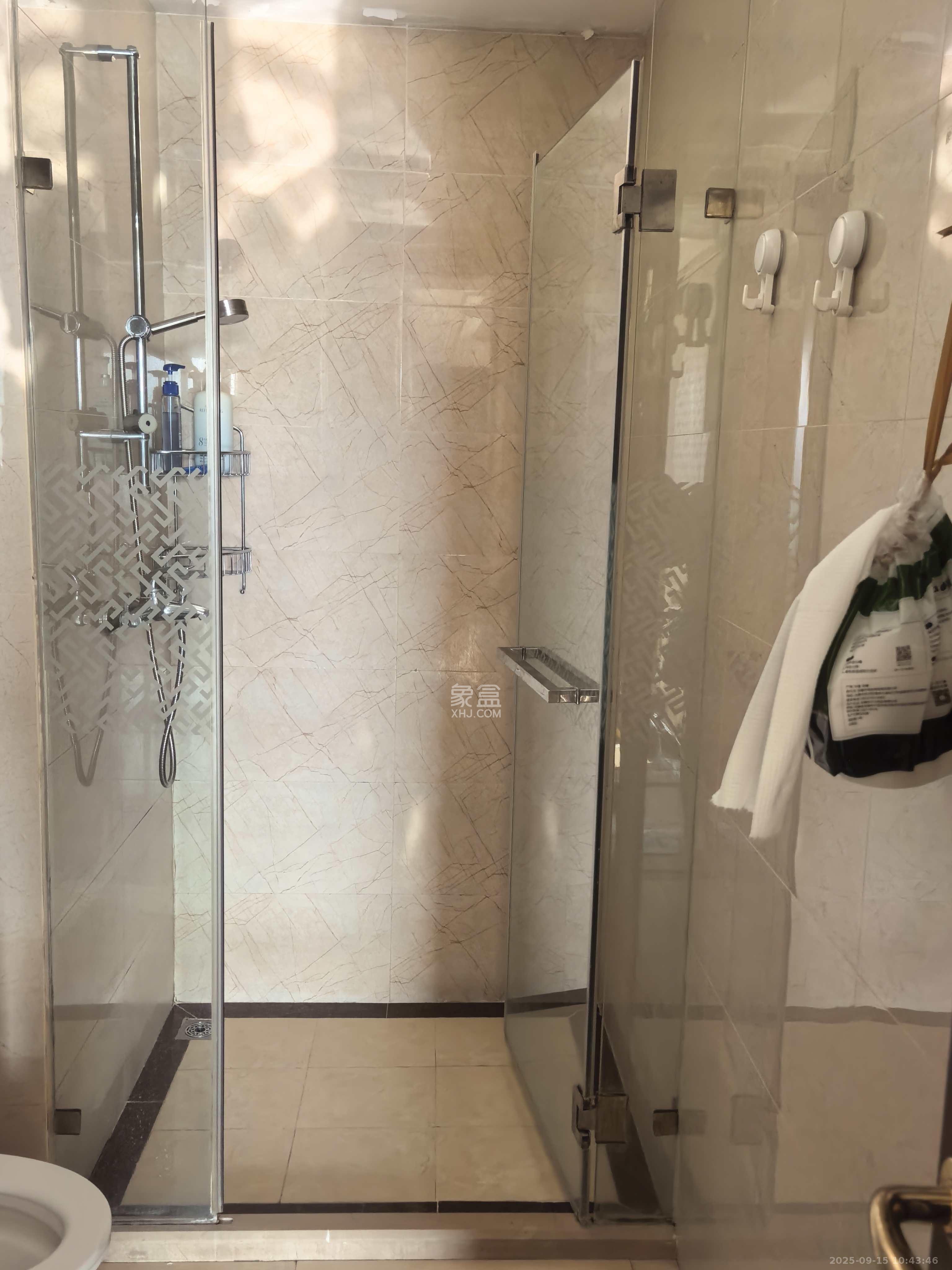 华远国际公寓  2室2厅2卫    6800.0元/月室内图