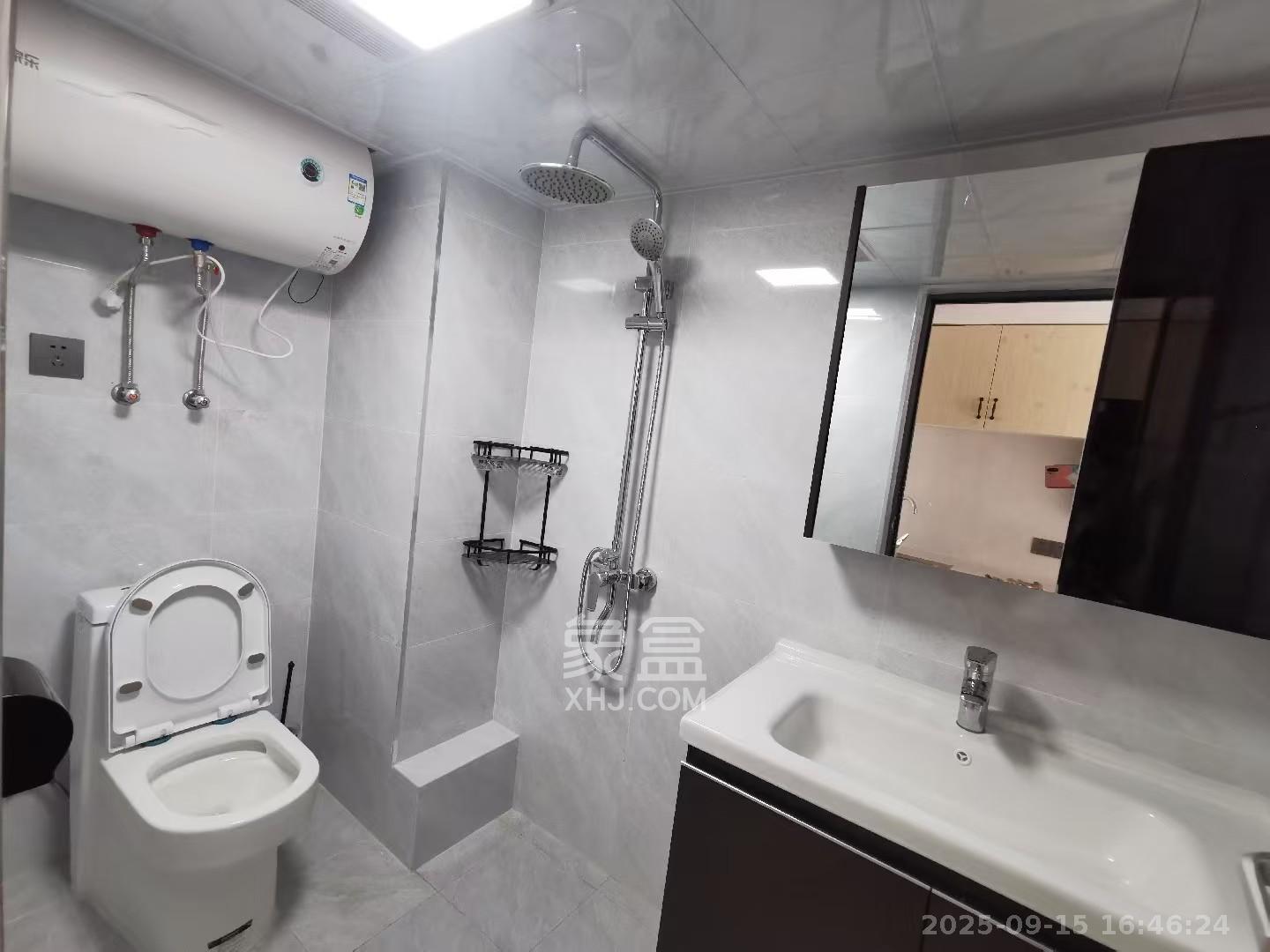 映客龙湖璟翠公馆（映客龙湖璟翠中心）   38.0㎡      1800.0元/月室内图