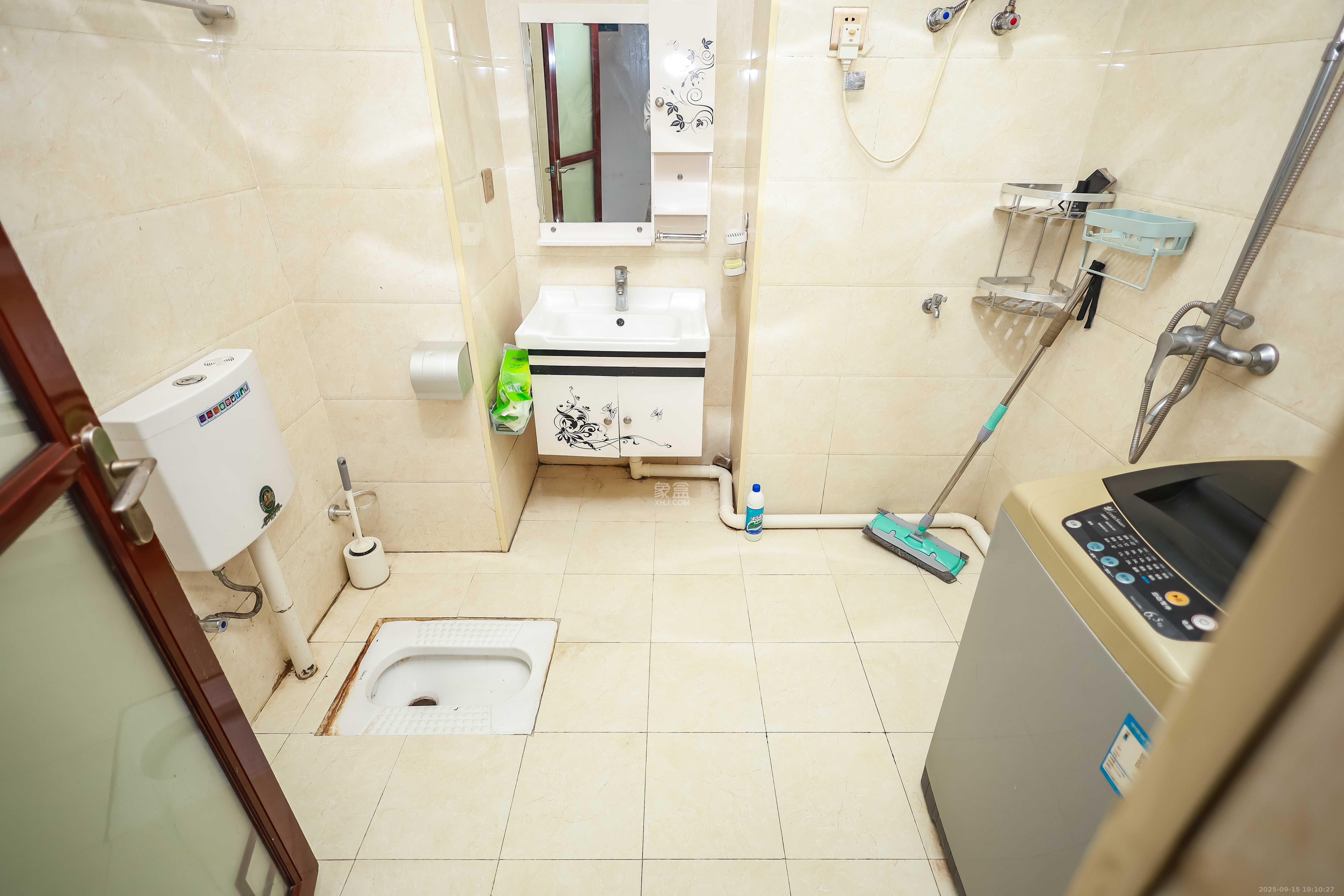 荣盛花语馨苑  1室1厅1卫    19.9万 荣盛花语馨苑  1室1厅1卫    19.9万卫生间