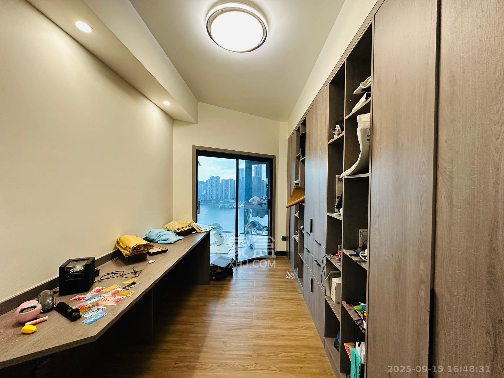 天祥水晶湾  3室2厅2卫    6500.0元/月室内图