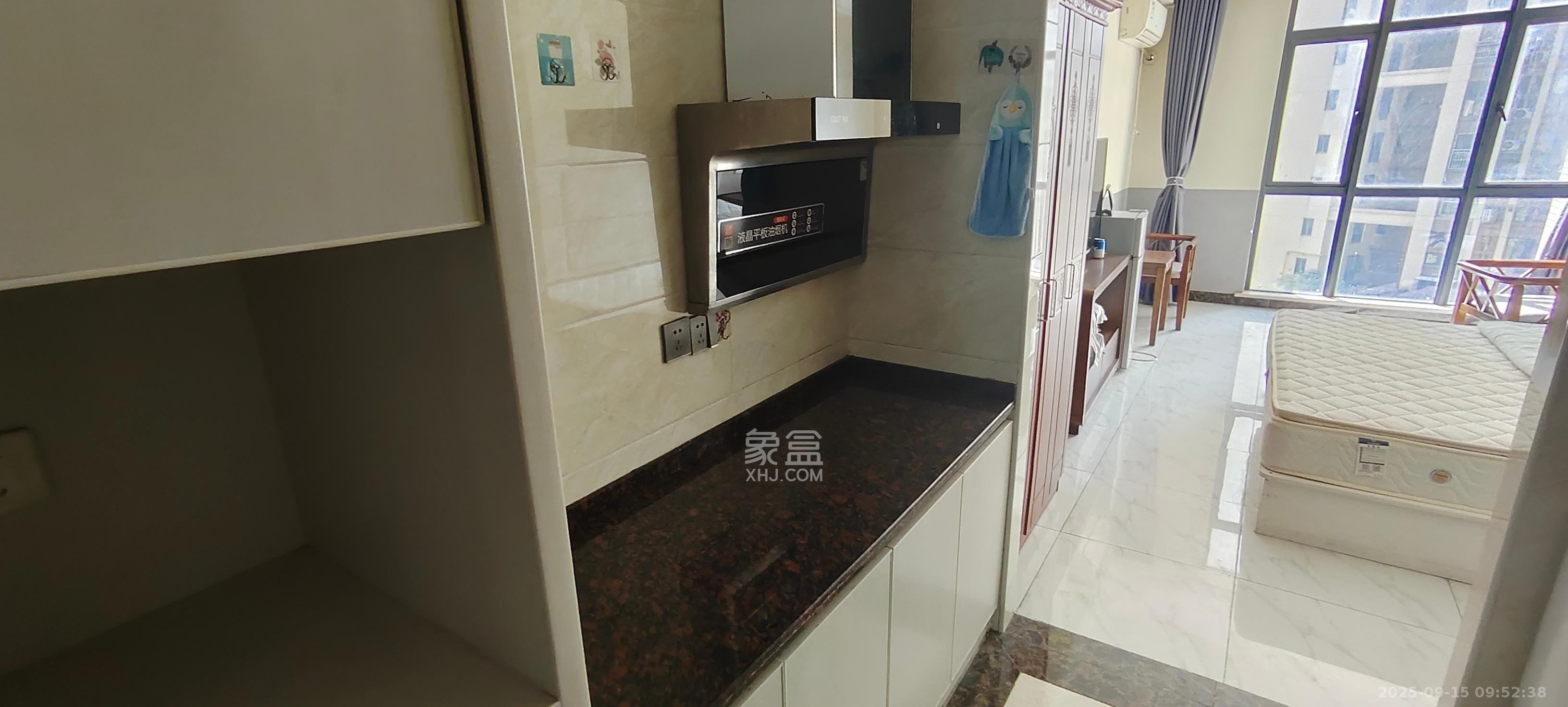 叠彩兰亭  1室1厅1卫    1400.0元/月室内图