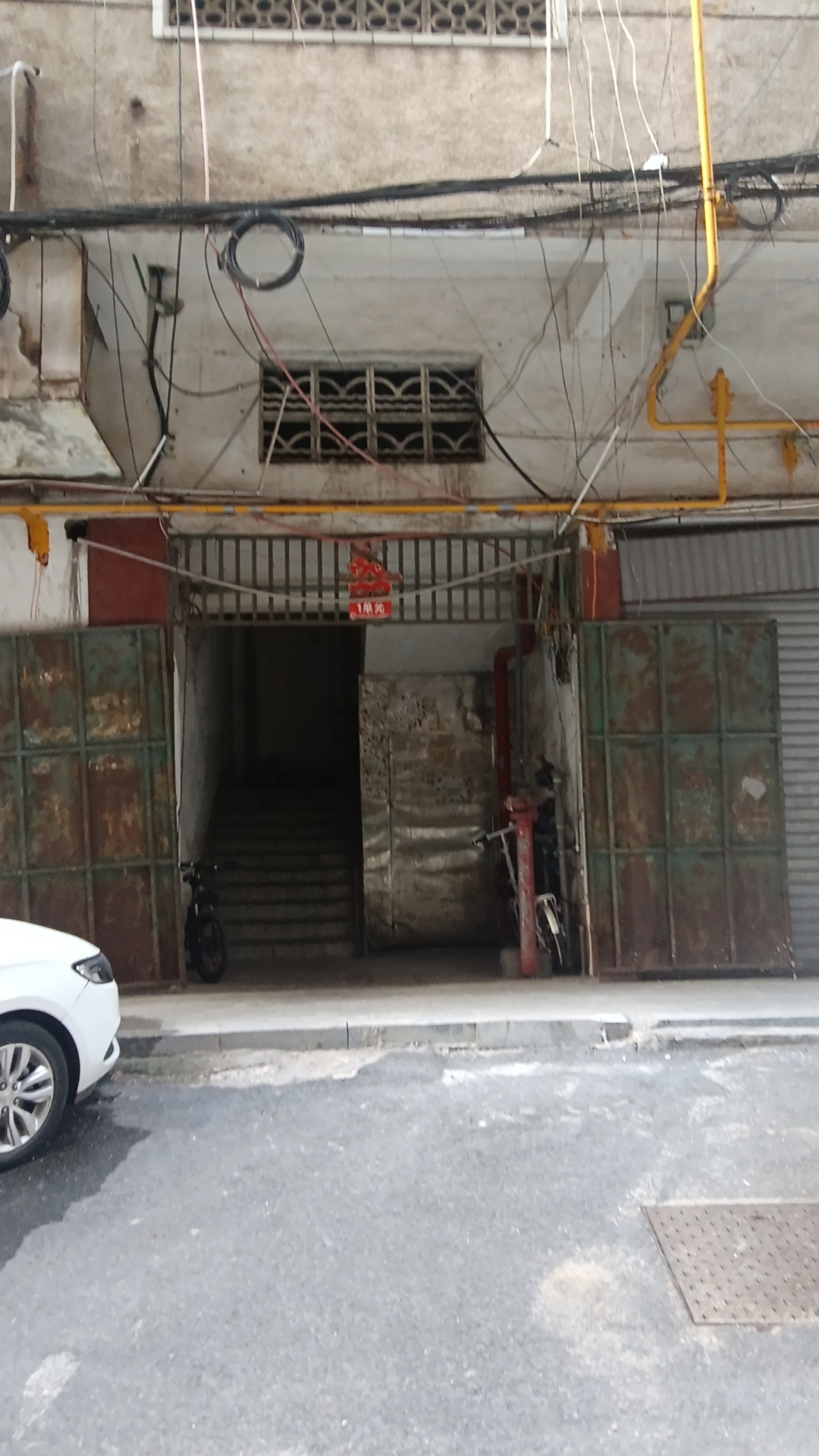 立新二社区 2室2厅1卫 800.0元/月 立新二社区 2室2厅1卫 800.0元/月室内图