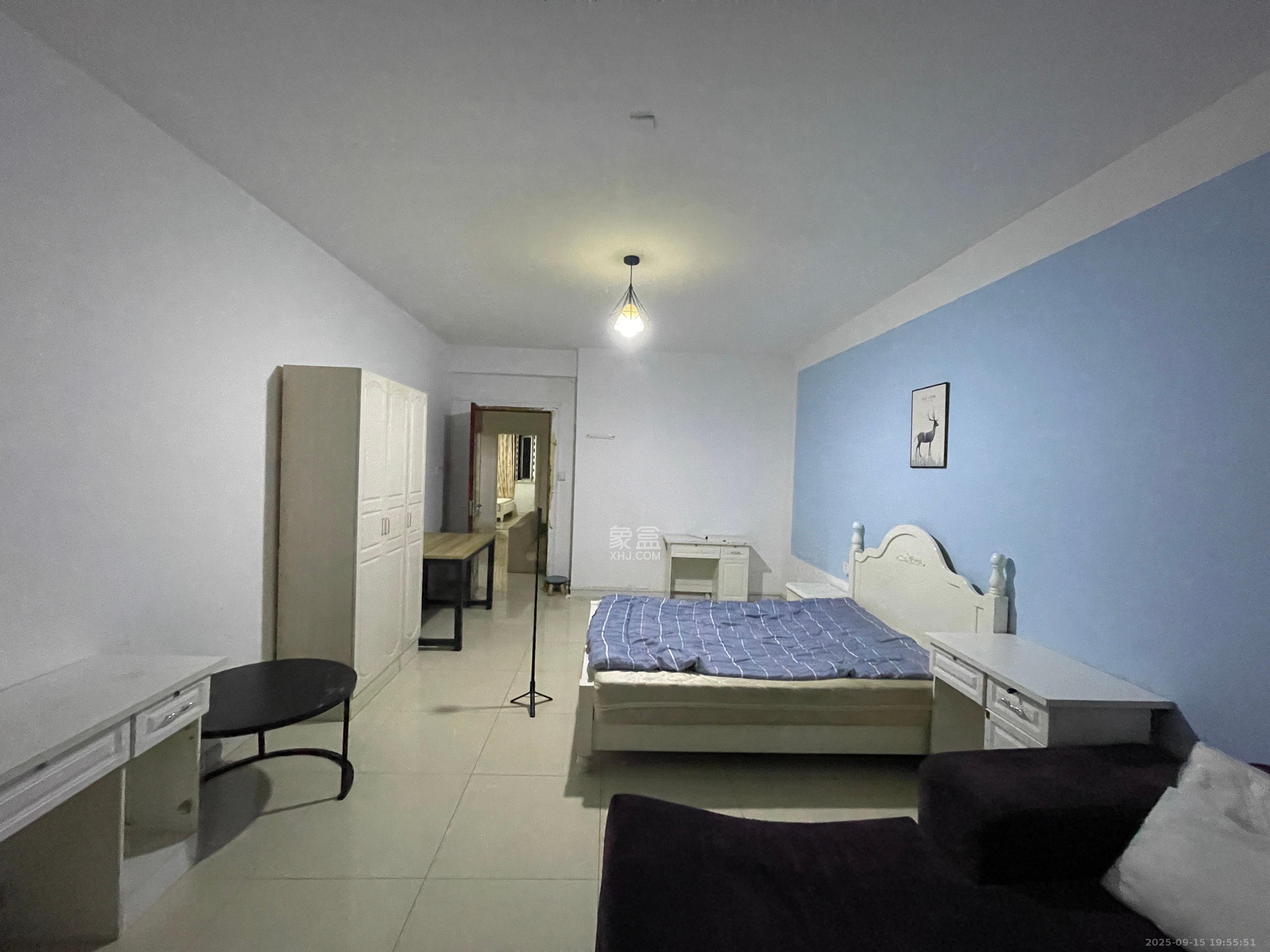 联美品格 4室1厅2卫 1800.0元/月 联美品格 4室1厅2卫 1800.0元/月室内图