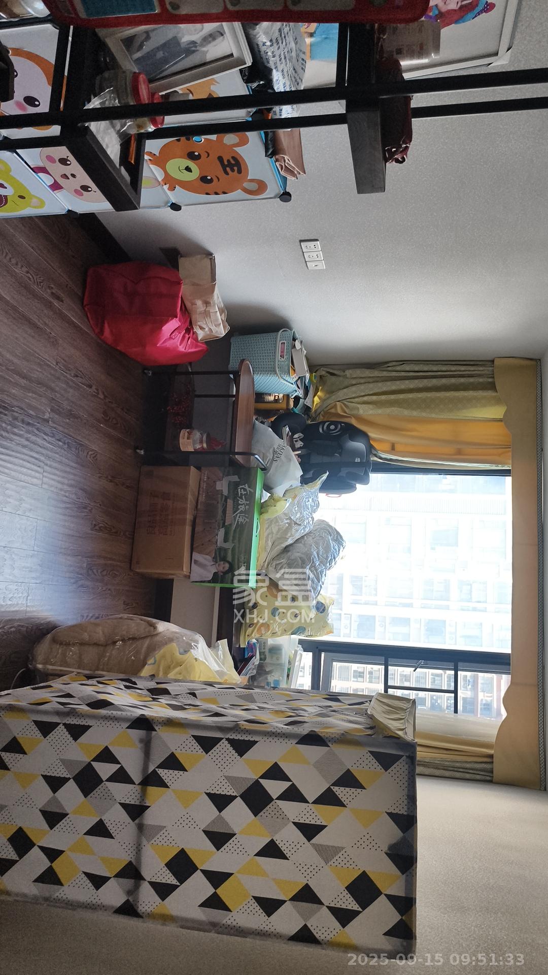 蓝山郡  4室2厅2卫    3500.0元/月 蓝山郡  4室2厅2卫    3500.0元/月室内图