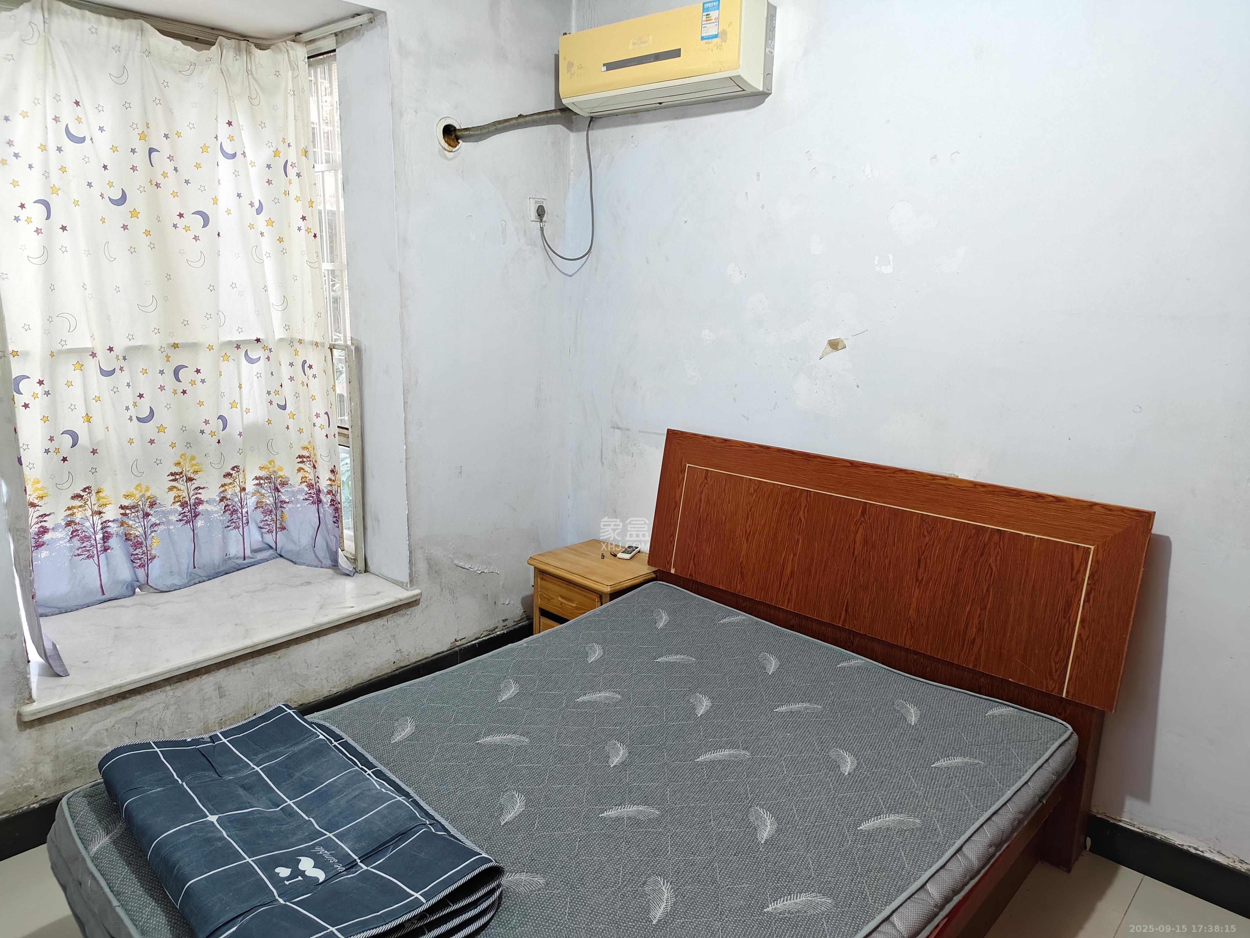 金碧文华 2室2厅1卫 1700.0元/月 金碧文华 2室2厅1卫 1700.0元/月室内图