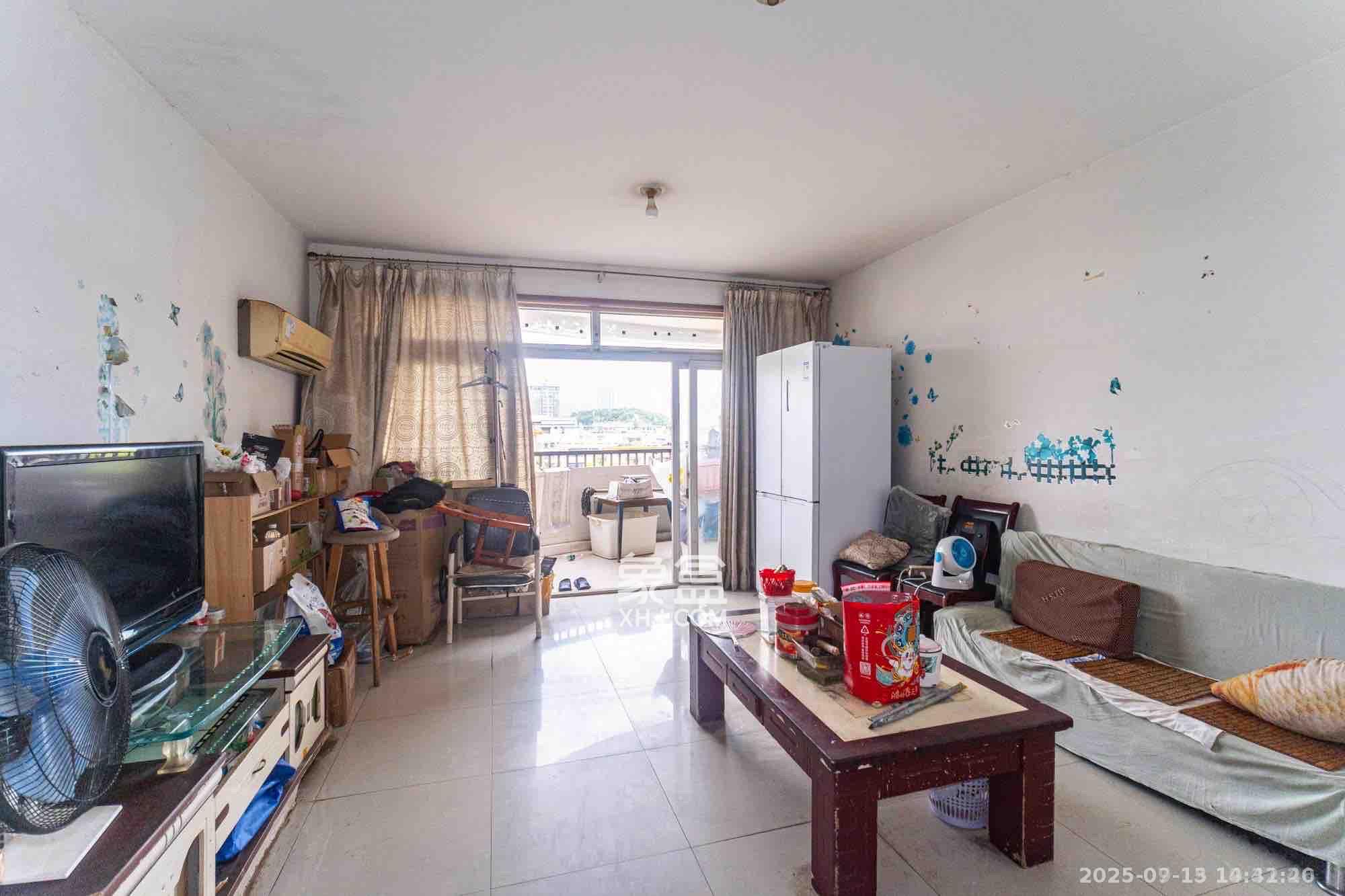 晶华美地 2室2厅2卫 1400.0元/月 晶华美地 2室2厅2卫 1400.0元/月室内图