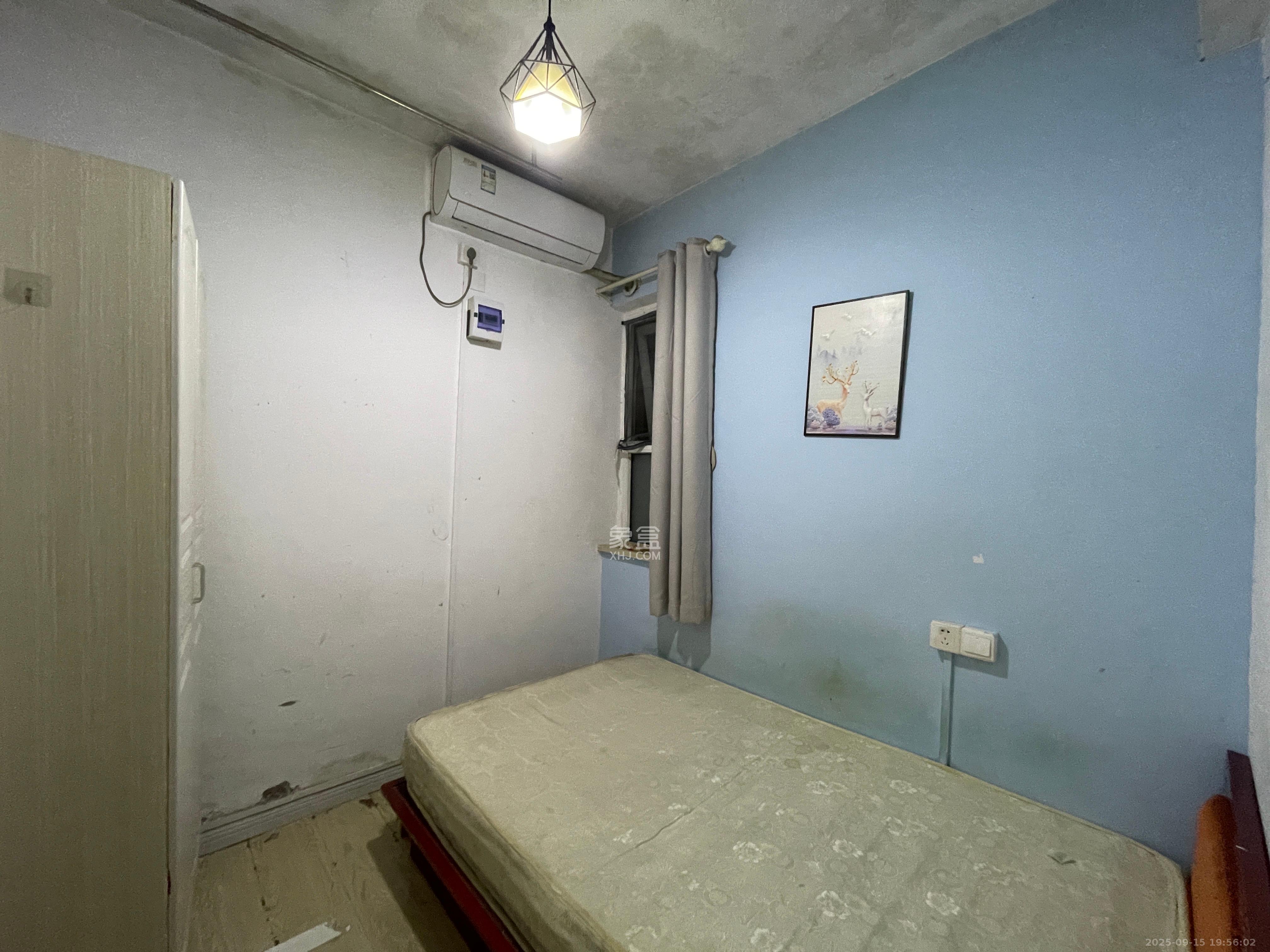 联美品格 4室1厅2卫 1800.0元/月 联美品格 4室1厅2卫 1800.0元/月室内图