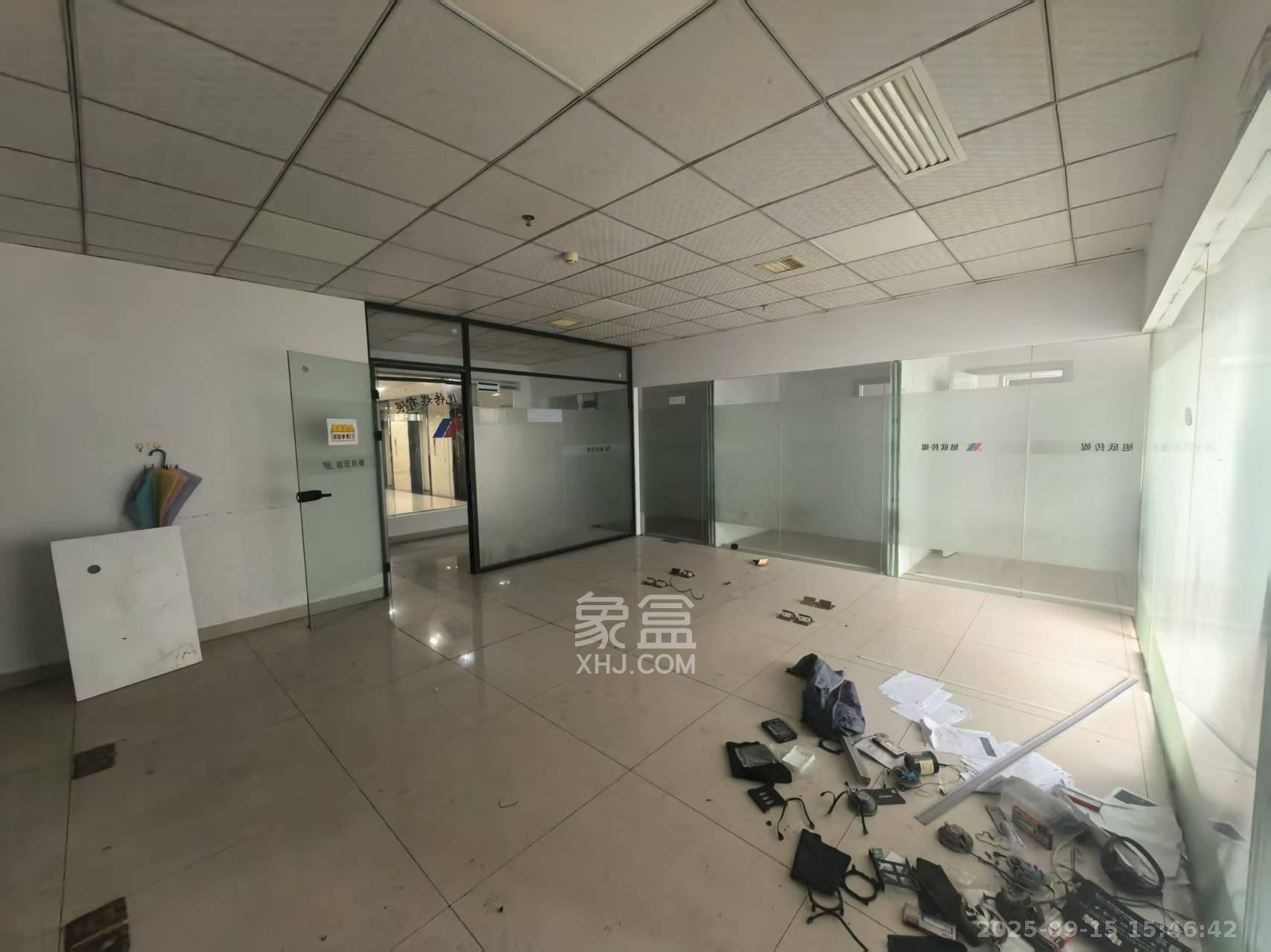 新长海广场   500.0㎡      20000.0元/月室内图