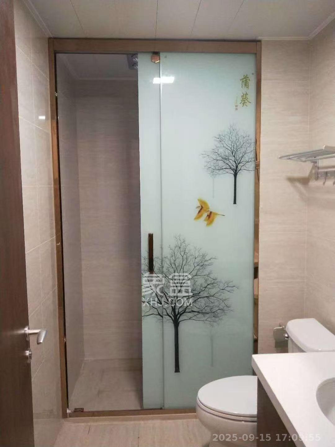 汇金城/嘉华城(二期、三期) 3室2厅2卫 2600.0元/月 汇金城/嘉华城(二期、三期) 3室2厅2卫 2600.0元/月室内图