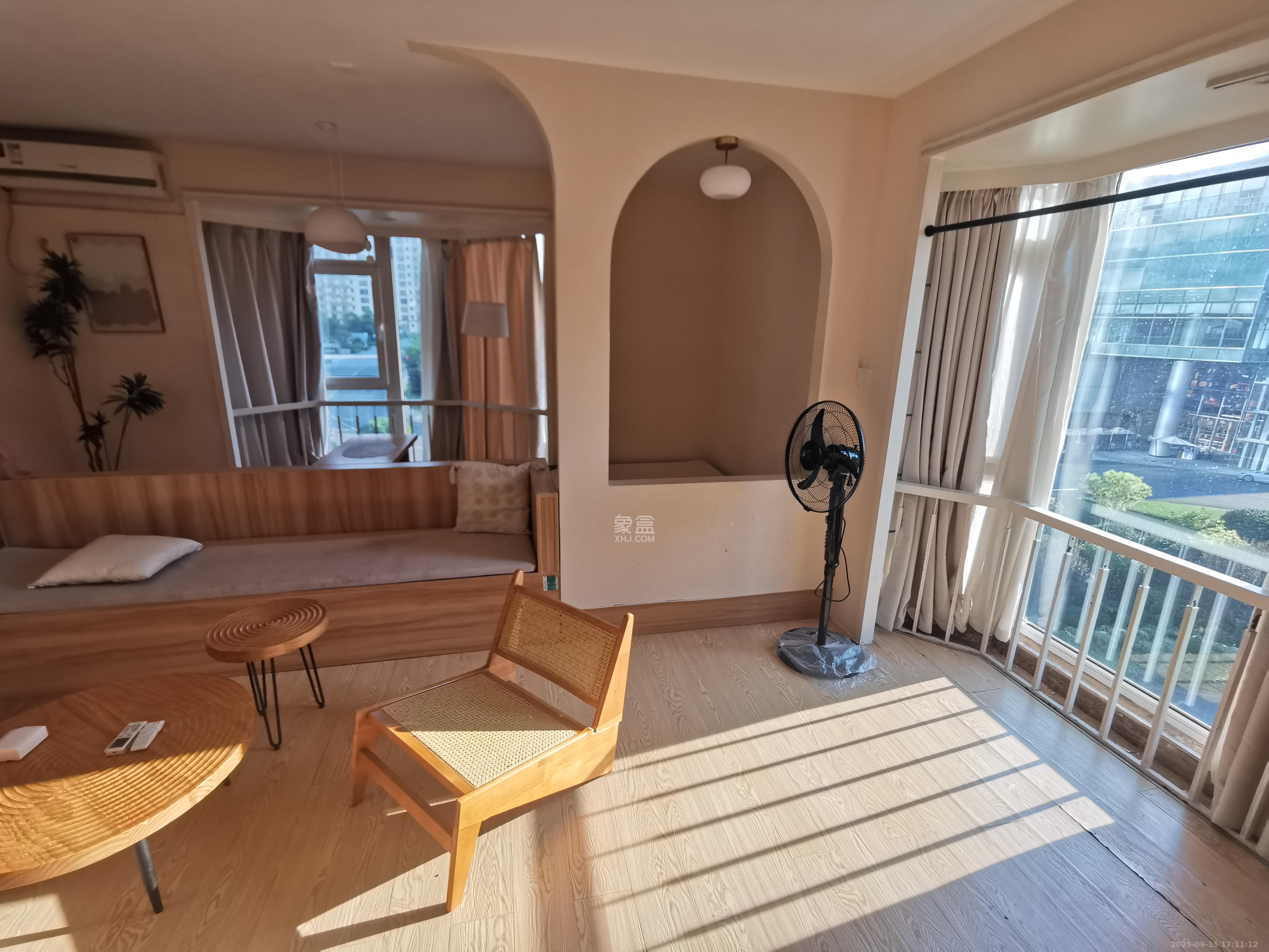 青年公寓 1室1厅1卫 1700.0元/月 青年公寓 1室1厅1卫 1700.0元/月室内图