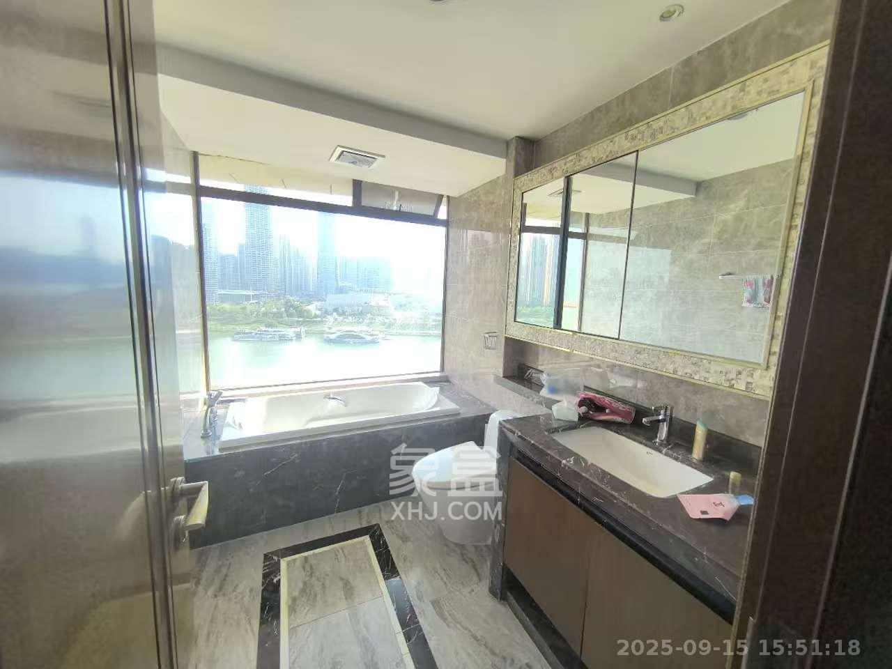 恒大御景半岛湘江苑（恒大御景半岛一期）  4室2厅3卫    6500.0元/月室内图