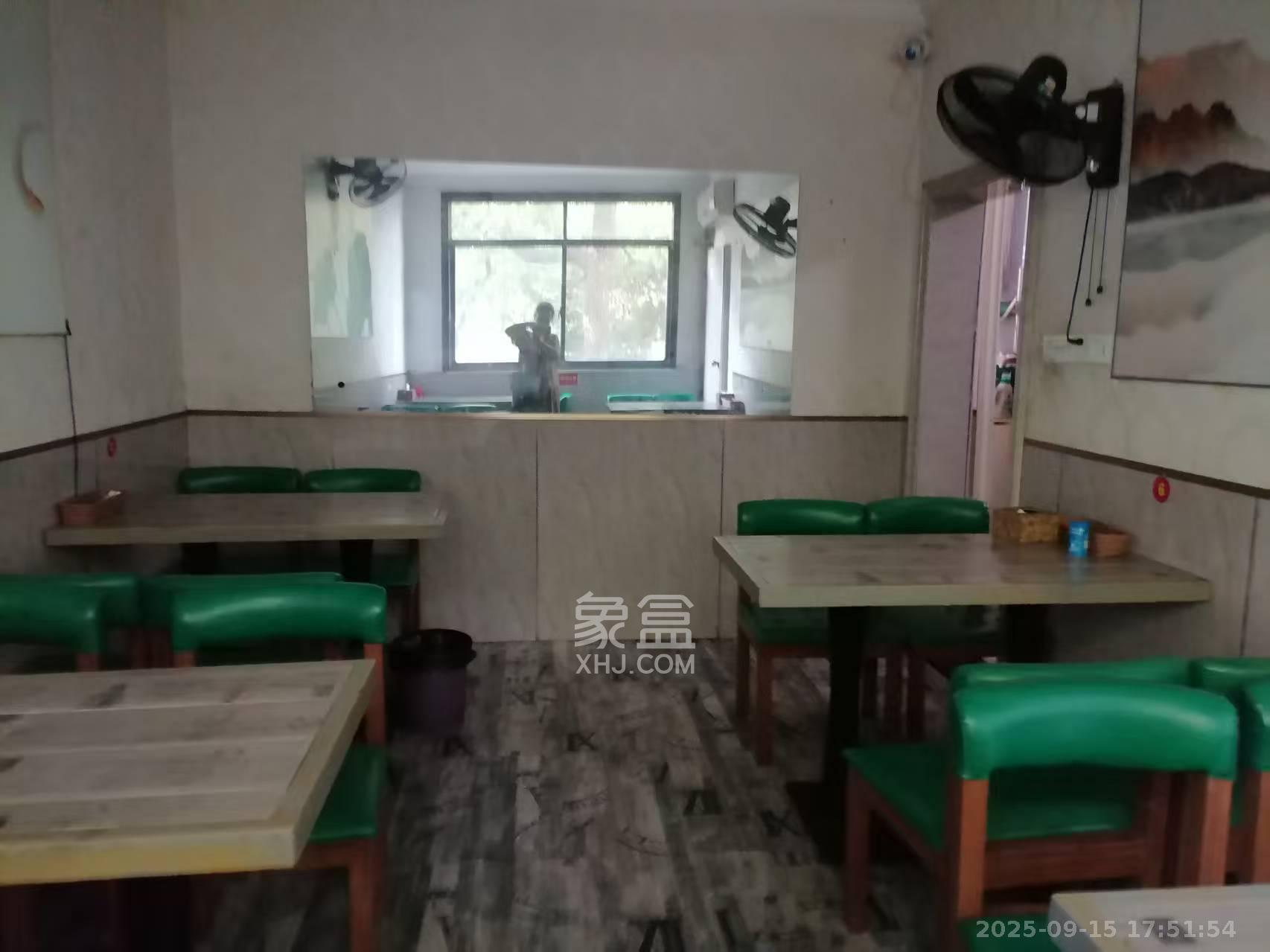 营盘东路、营盘西路散盘   1000.0㎡      6800.0元/月室内图