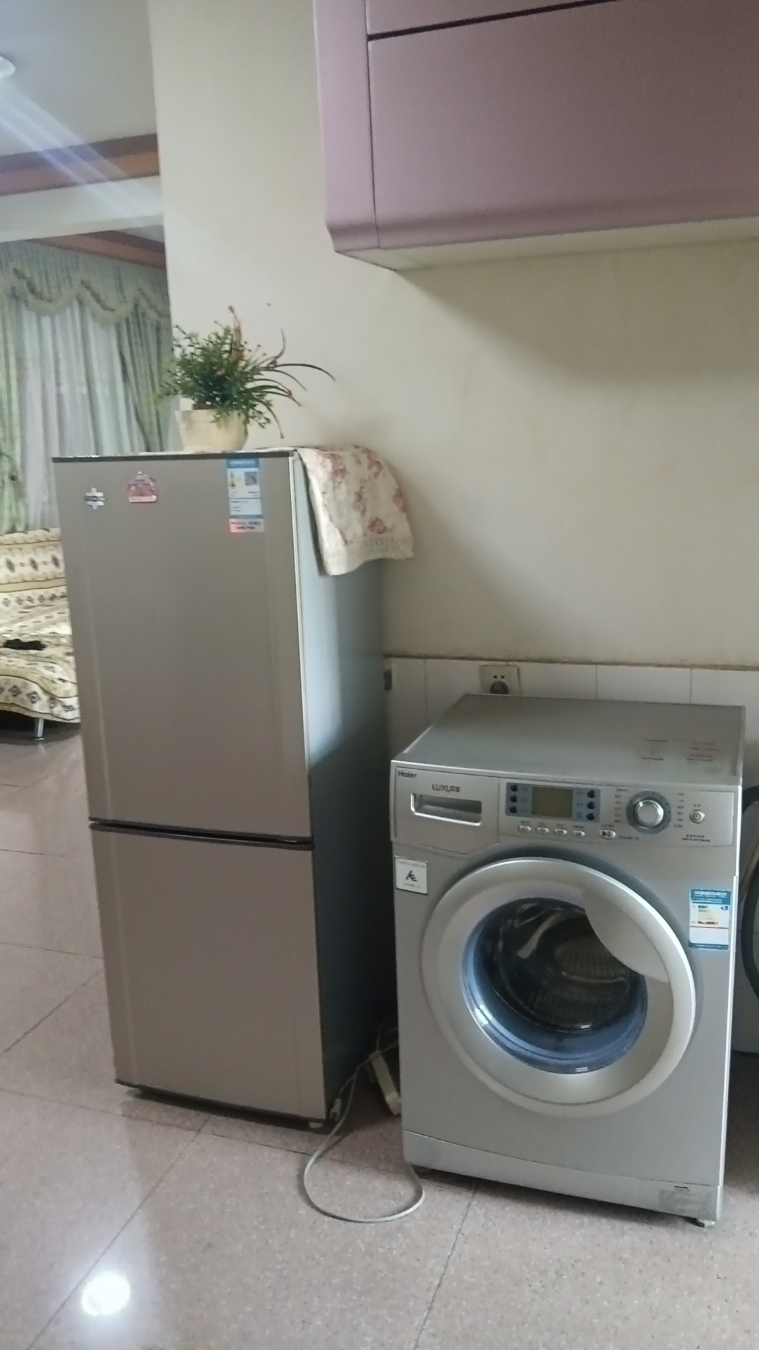 立新二社区 2室2厅1卫 800.0元/月 立新二社区 2室2厅1卫 800.0元/月室内图