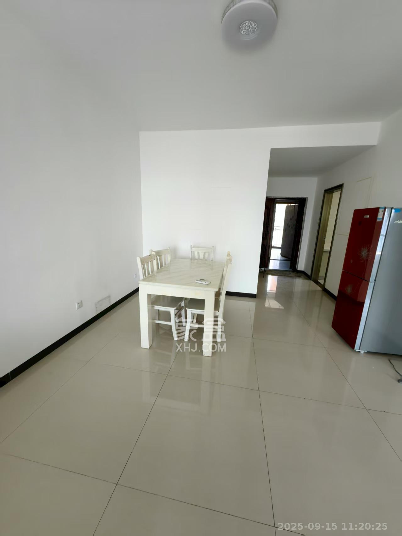 华美公寓(新猎鹰公寓)  2室2厅1卫    1800.0元/月 华美公寓(新猎鹰公寓)  2室2厅1卫    1800.0元/月室内图