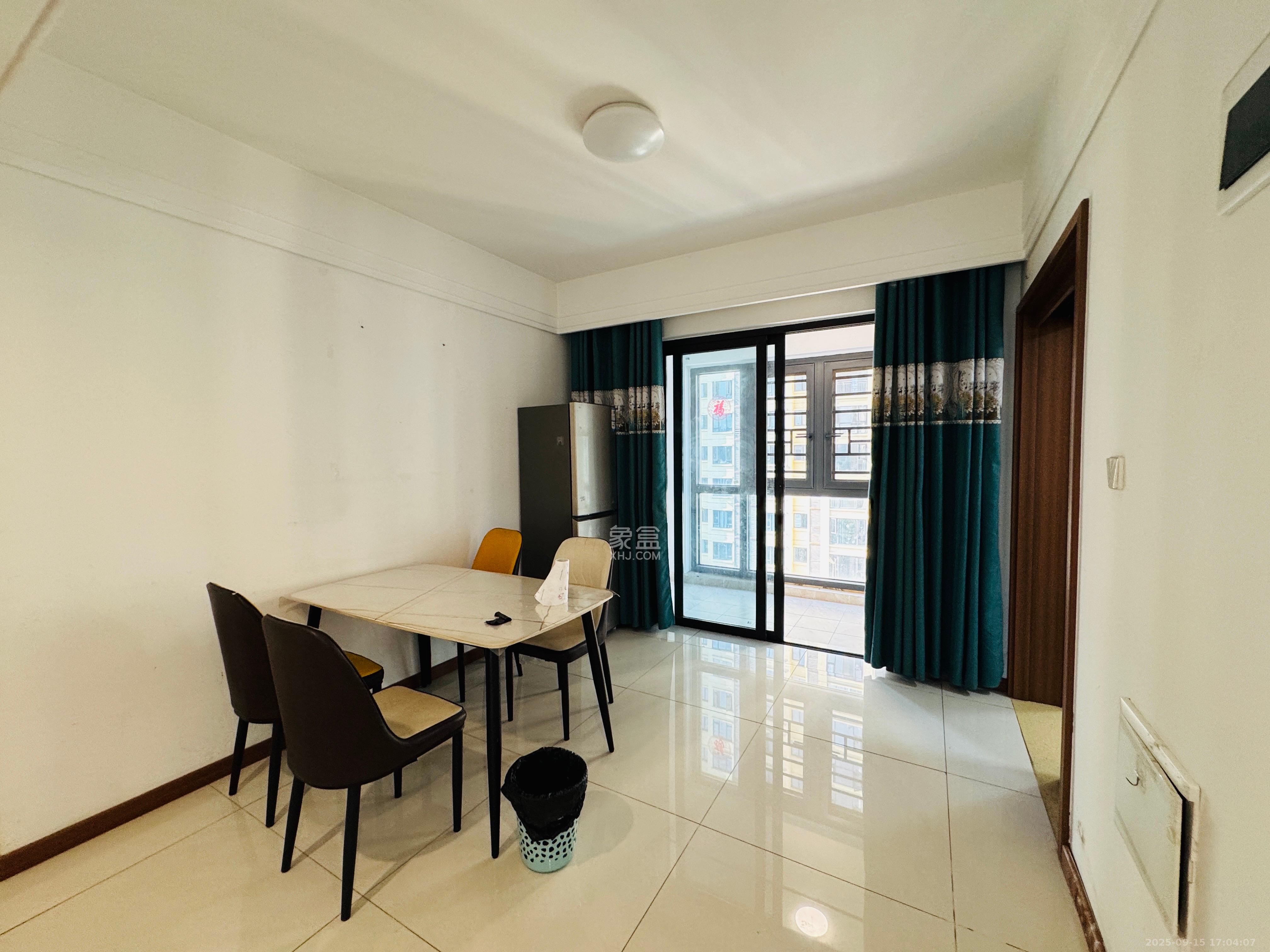 君合天玺  4室2厅2卫    4500.0元/月室内图