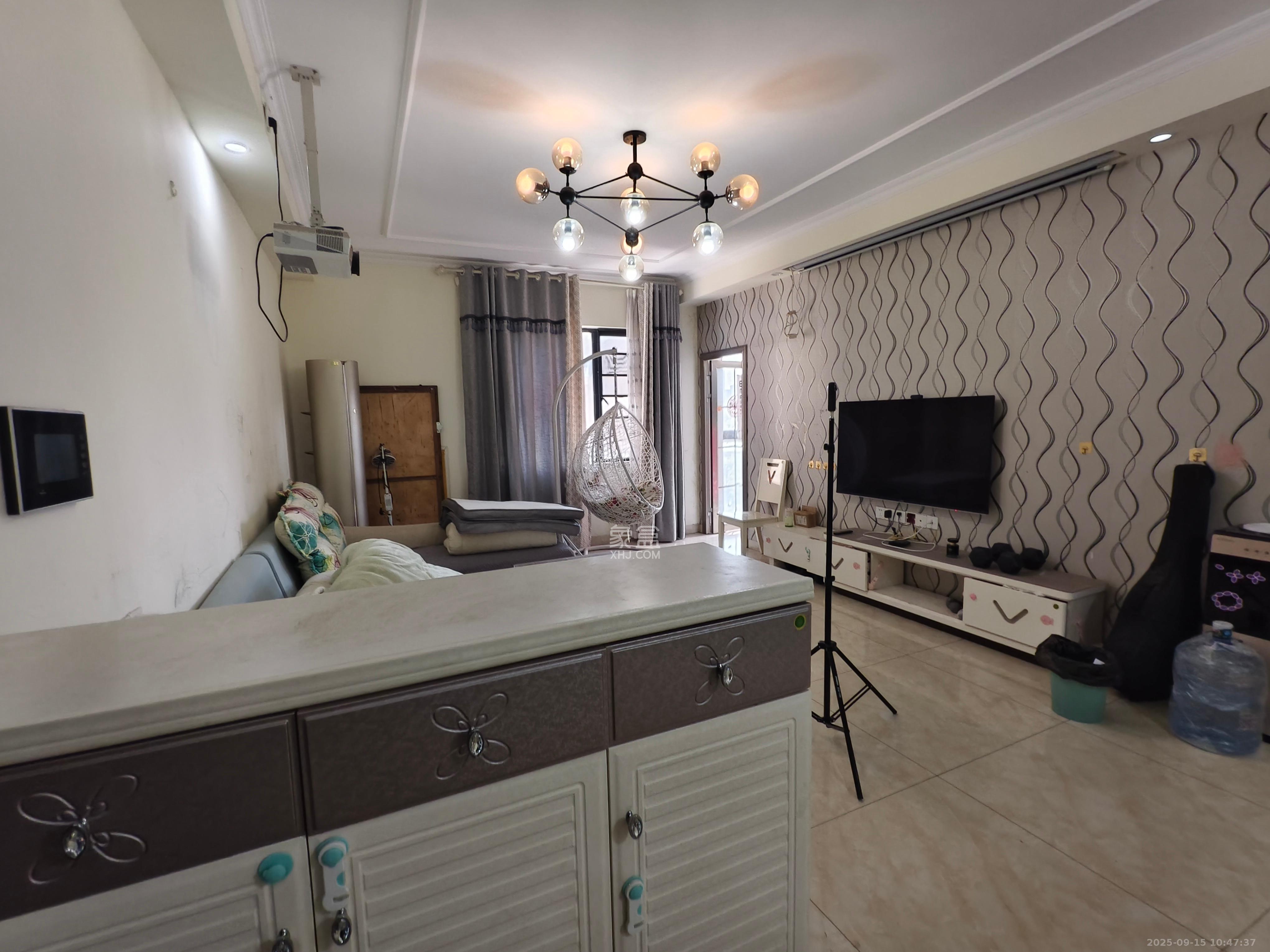 兴威帕克水岸 3室2厅2卫 2500.0元/月 兴威帕克水岸 3室2厅2卫 2500.0元/月室内图