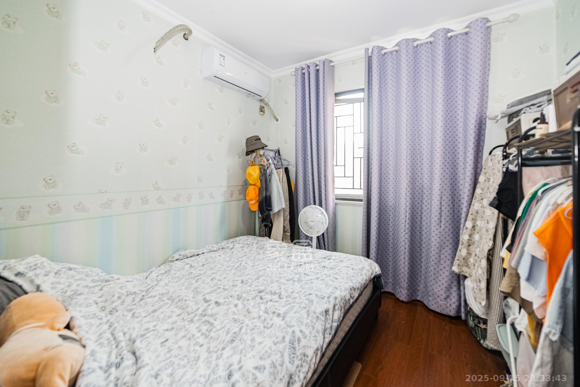 万科城 3室2厅2卫 82.0万 万科城 3室2厅2卫 82.0万卧室