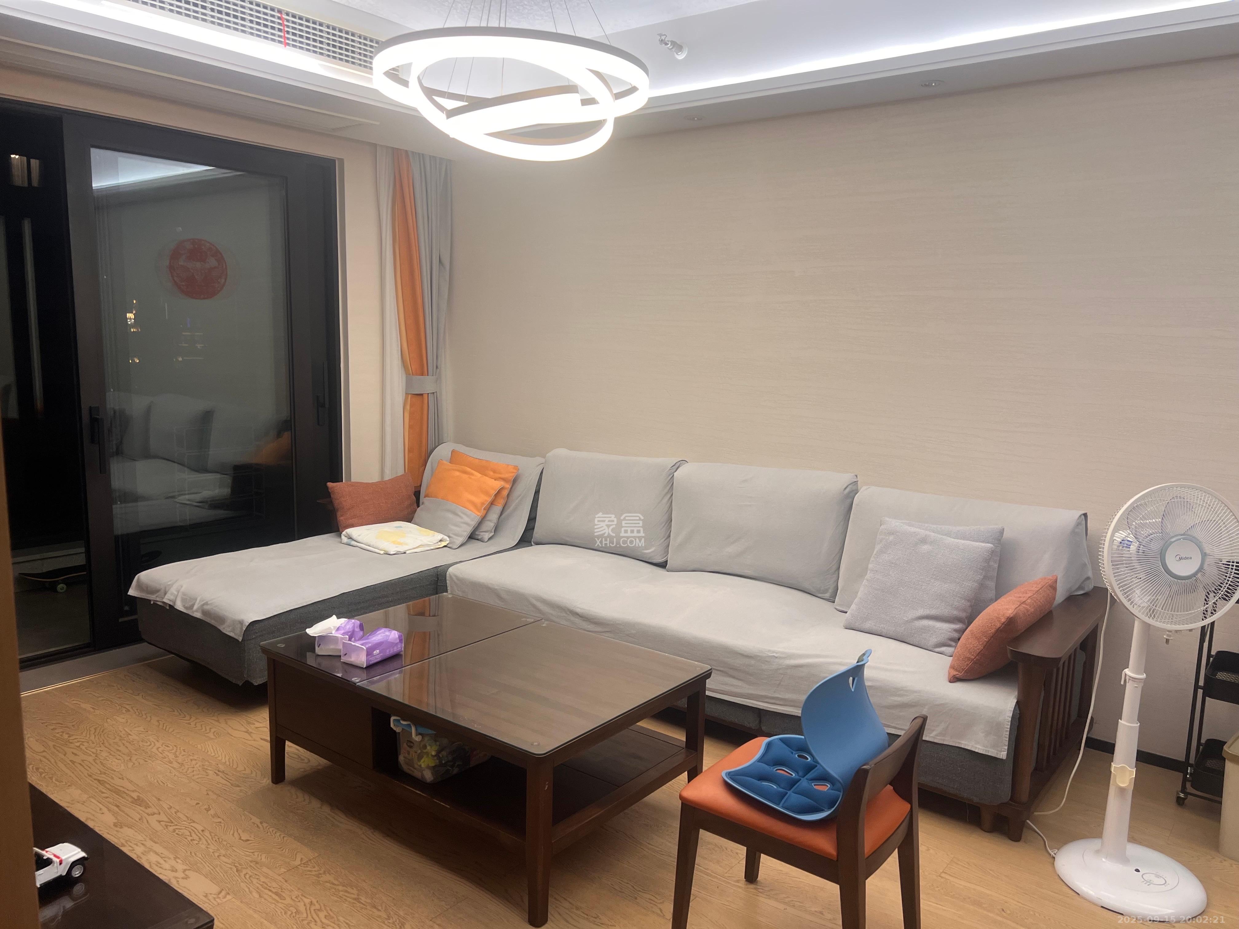 万科里金域国际  3室2厅2卫    4500.0元/月室内图