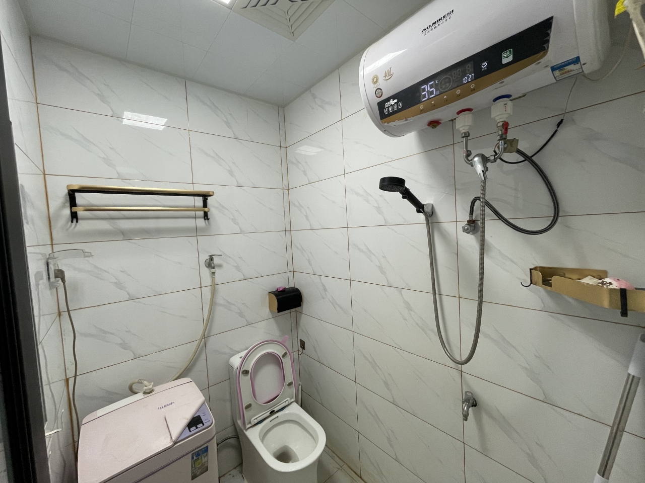 仙乐花园 1室0厅0卫 1100.0元/月 仙乐花园 1室0厅0卫 1100.0元/月室内图