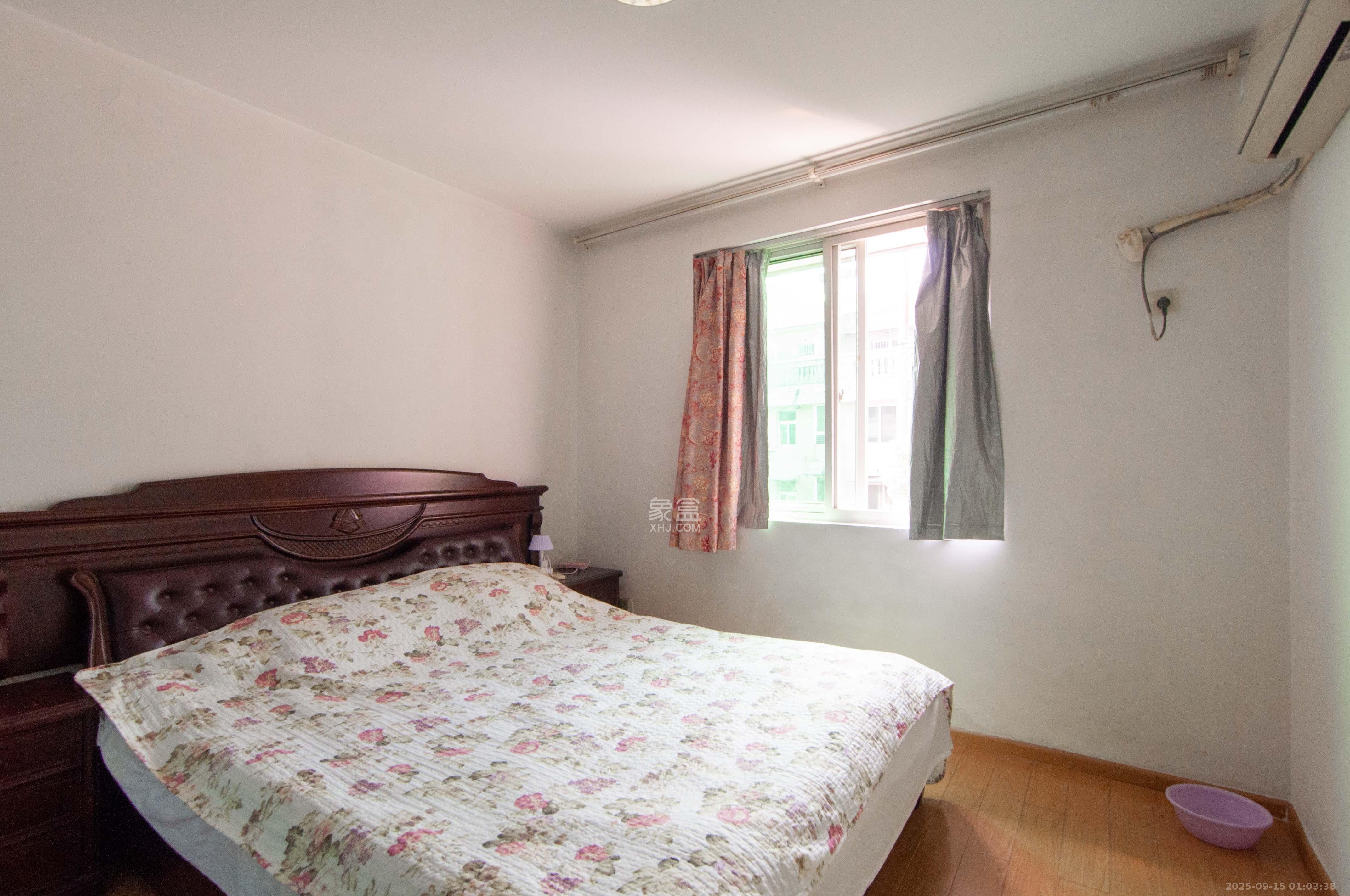 广厦新苑  4室2厅2卫    138.0万其他