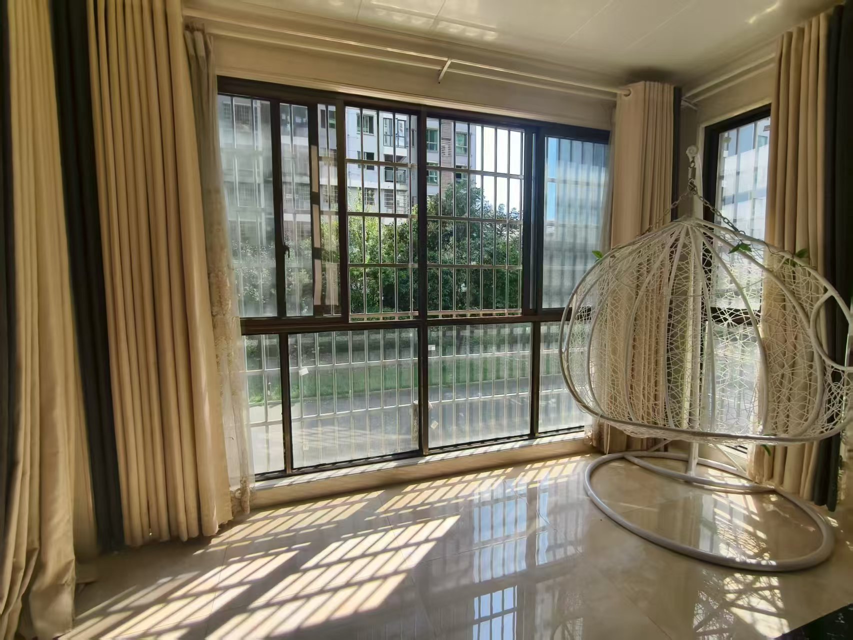 国色天香 2室2厅2卫 60.0万 国色天香 2室2厅2卫 60.0万室内图