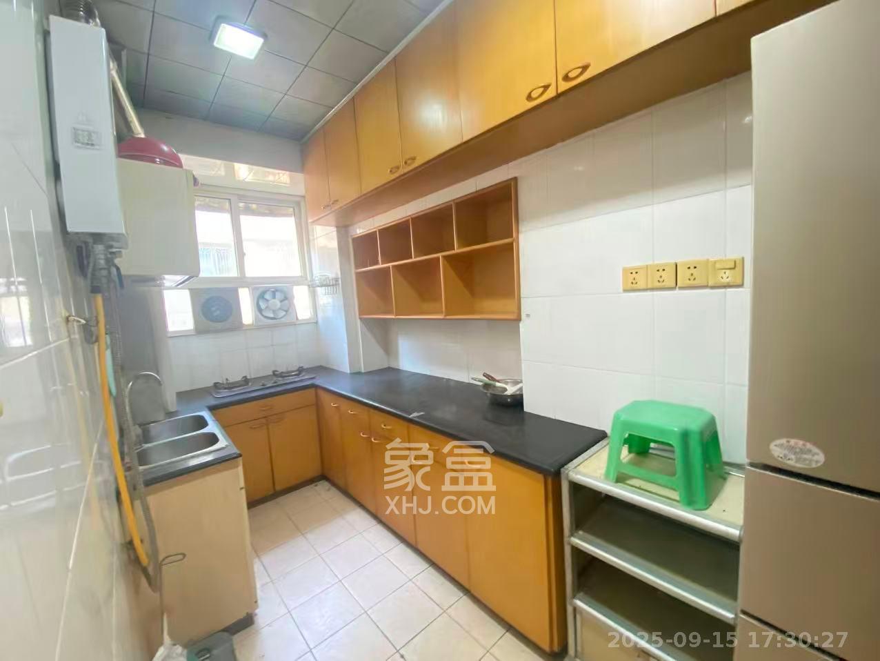 恒达花园 3室2厅1卫 2000.0元/月 恒达花园 3室2厅1卫 2000.0元/月室内图